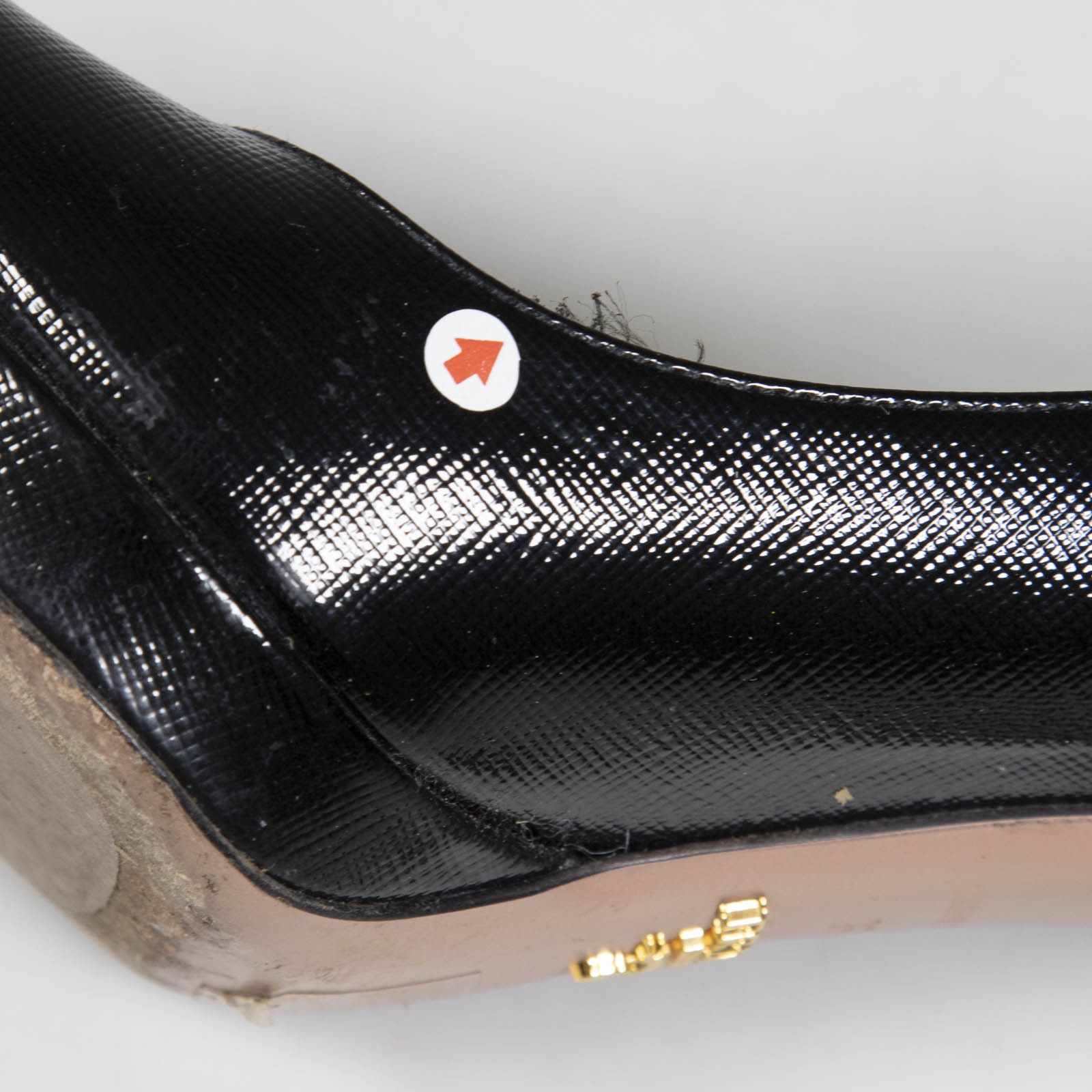 Prada Black Saffiano Leather Pumps Size US 6 / IT 36 - 11 Thumbnail