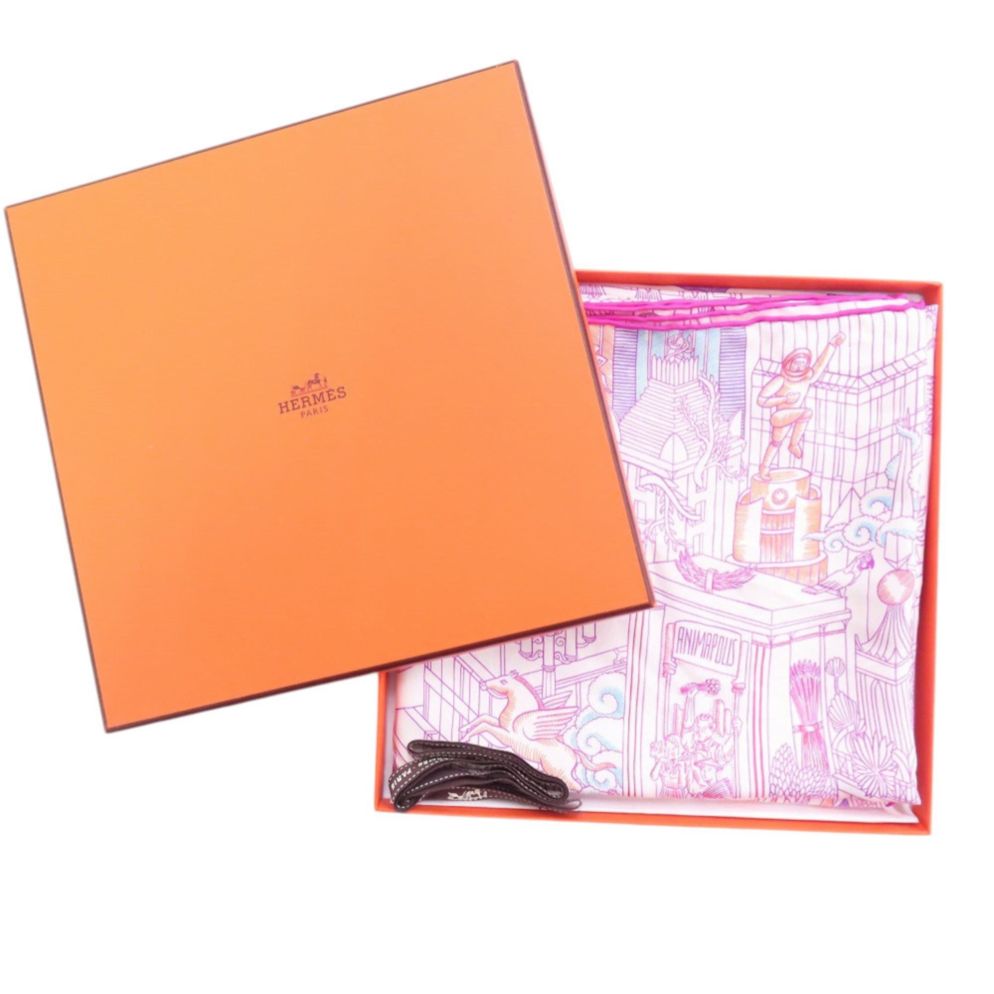 Hermes Excellent condition Hermes Carre 90 Animapolis silk purple scarf/muffler 0318HERMES Size ONE SIZE - 2 Thumbnail