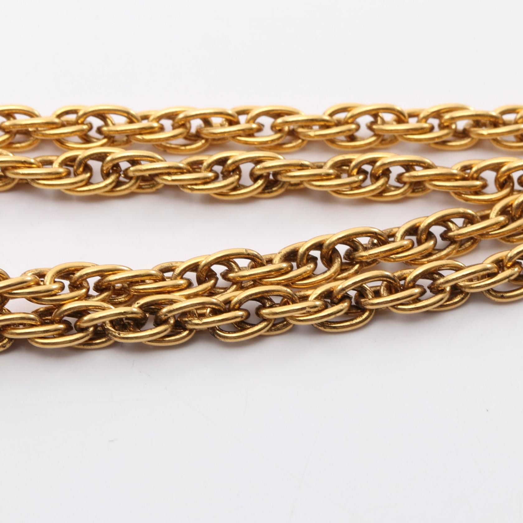 Chanel Chanel Chanel Centaure Necklace Metal Necklace DUTY FREE for USA Size ONE SIZE - 7 Thumbnail