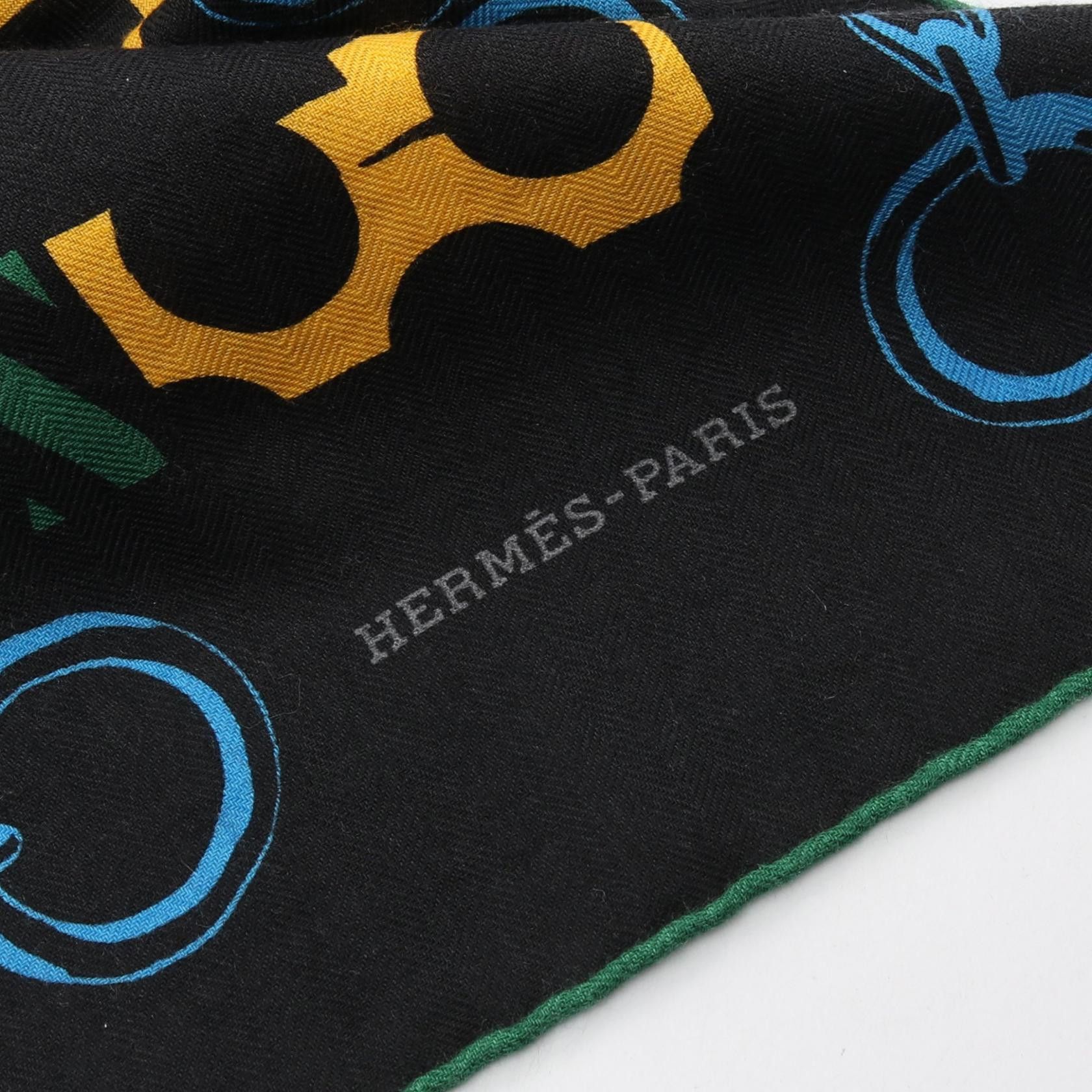 Hermes Hermes Hermes Carre Geant 140 Liste En Chaines Silk Cashmere Scarf Textile Scarf DUTY FREE for USA Size ONE SIZE - 3 Thumbnail