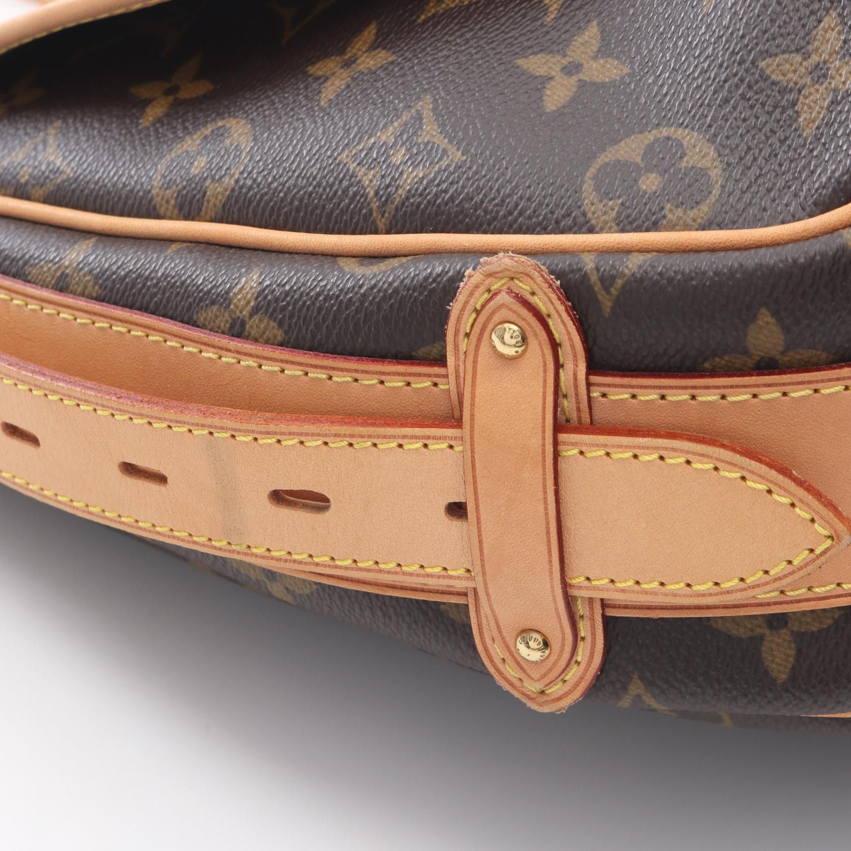 Louis Vuitton Louis Vuitton Louis Vuitton Tulum GM Monogram Shoulder Bag Textile Shoulder Bag M40075 DUTY FREE for USA Size ONE SIZE - 8 Thumbnail