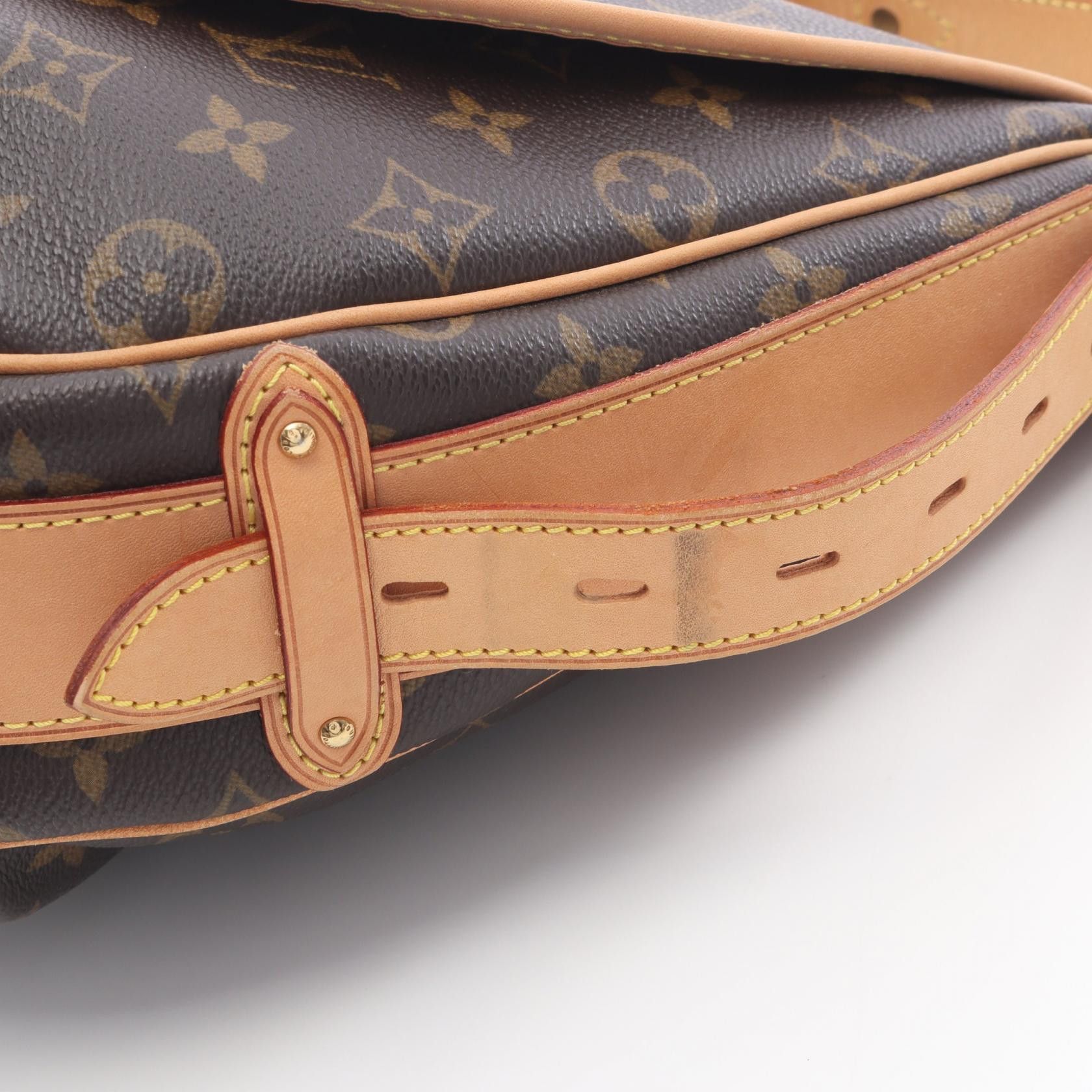 Louis Vuitton Louis Vuitton Louis Vuitton Tulum GM Monogram Shoulder Bag Textile Shoulder Bag M40075 DUTY FREE for USA Size ONE SIZE - 7 Thumbnail