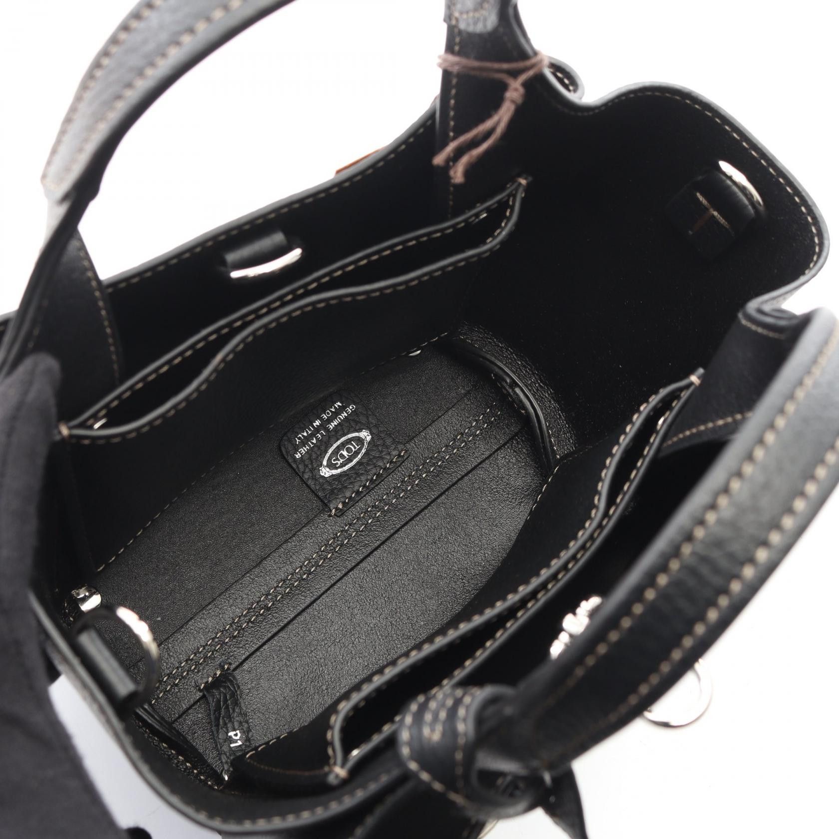 Tod's Tod's Tod's T Timeless Leather Handbag Leather Handbag XBWAPAFL000B999 DUTY FREE for USA Size ONE SIZE - 3 Thumbnail