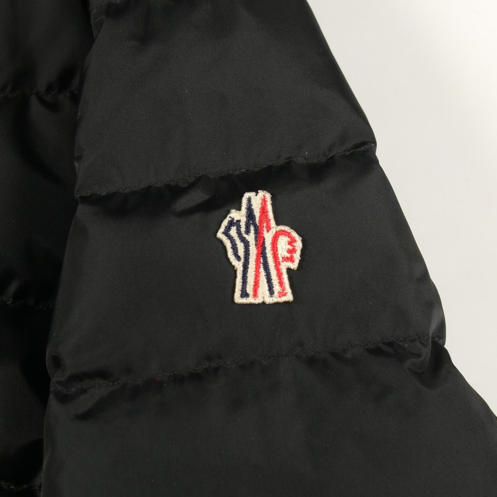 Moncler Moncler Moncler Grenoble Vonne Nylon Down Jacket Textile Outerwear DUTY FREE for USA Size ONE SIZE - 7 Thumbnail