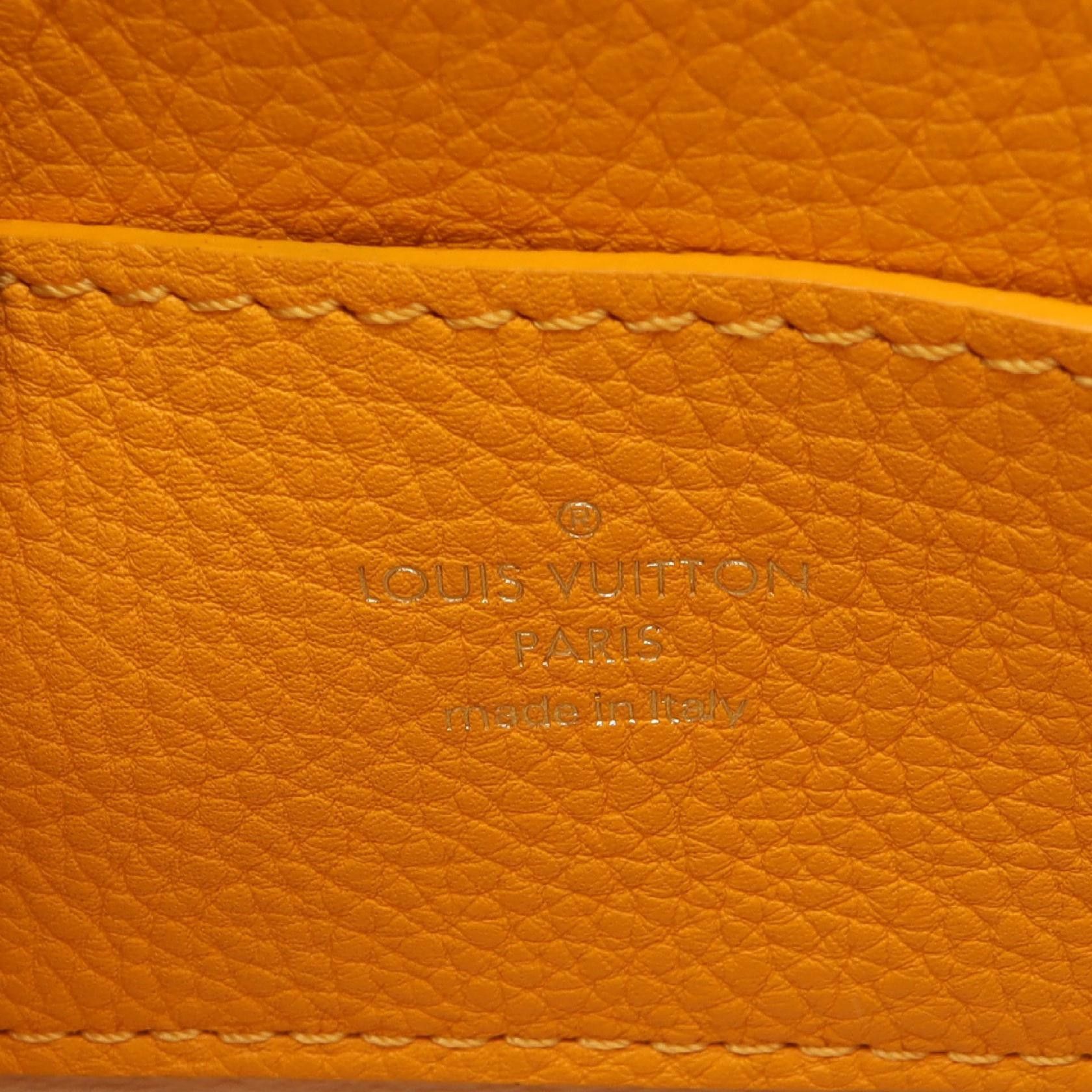 Louis Vuitton Louis Vuitton Louis Vuitton LV Pont 9 Soft PM Leather Shoulder Bag Leather Shoulder Bag M59290 DUTY FREE for USA Size ONE SIZE - 4 Thumbnail