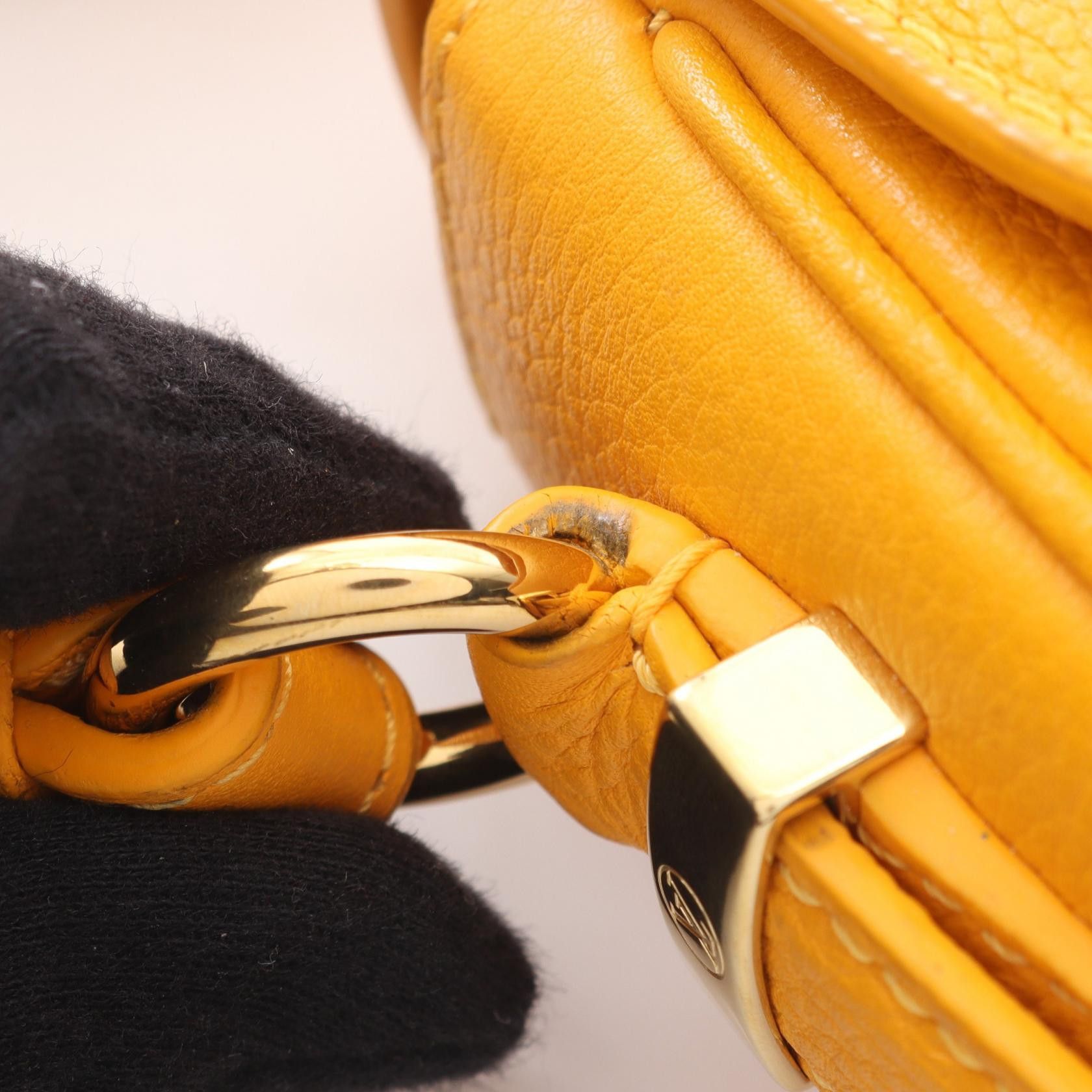 Louis Vuitton Louis Vuitton Louis Vuitton LV Pont 9 Soft PM Leather Shoulder Bag Leather Shoulder Bag M59290 DUTY FREE for USA Size ONE SIZE - 7 Thumbnail