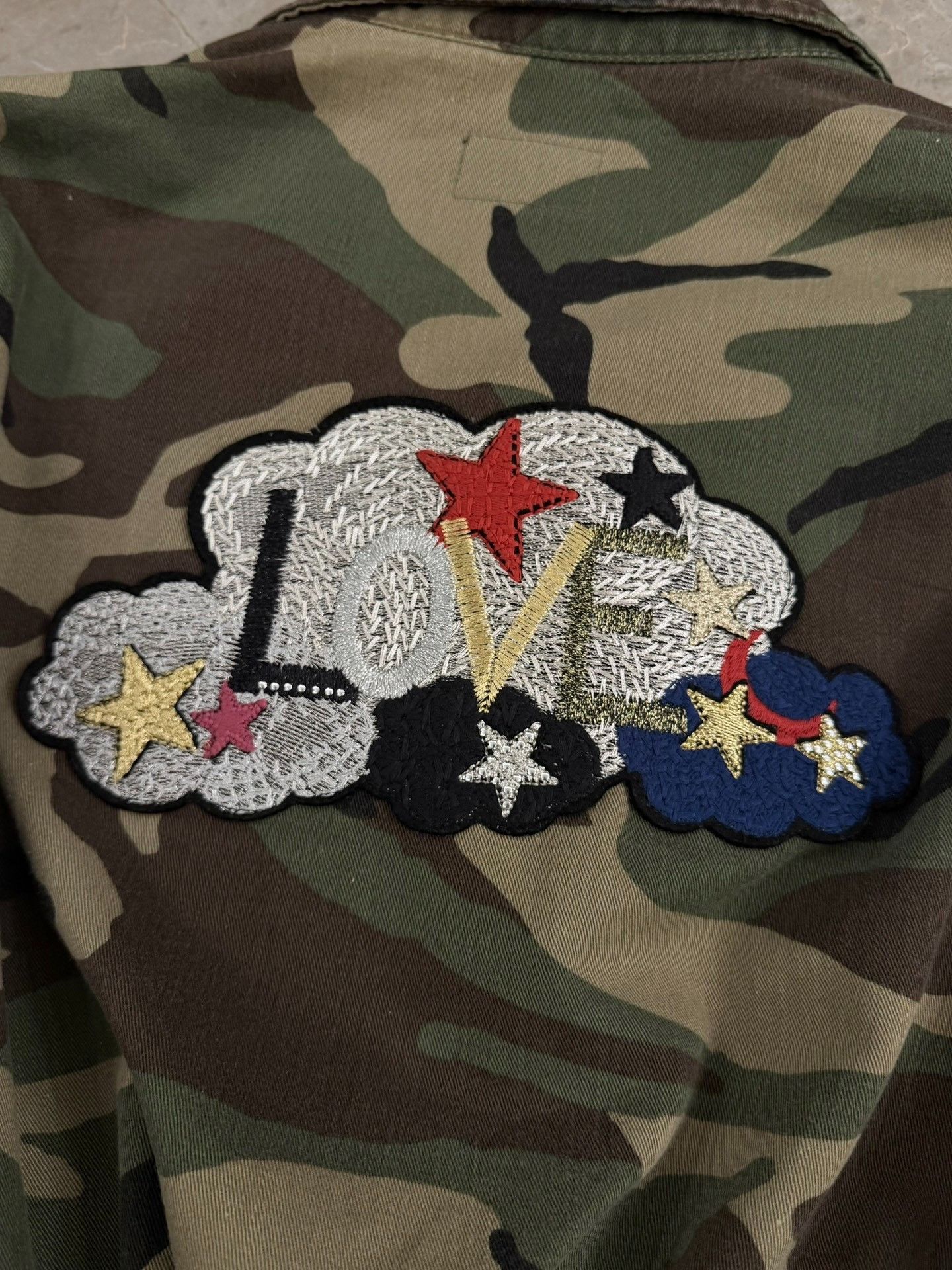 Saint Laurent Paris Saint Laurent Camo Utility Jacket LOVE Star Size US S / EU 44-46 / 1 - 9 Thumbnail