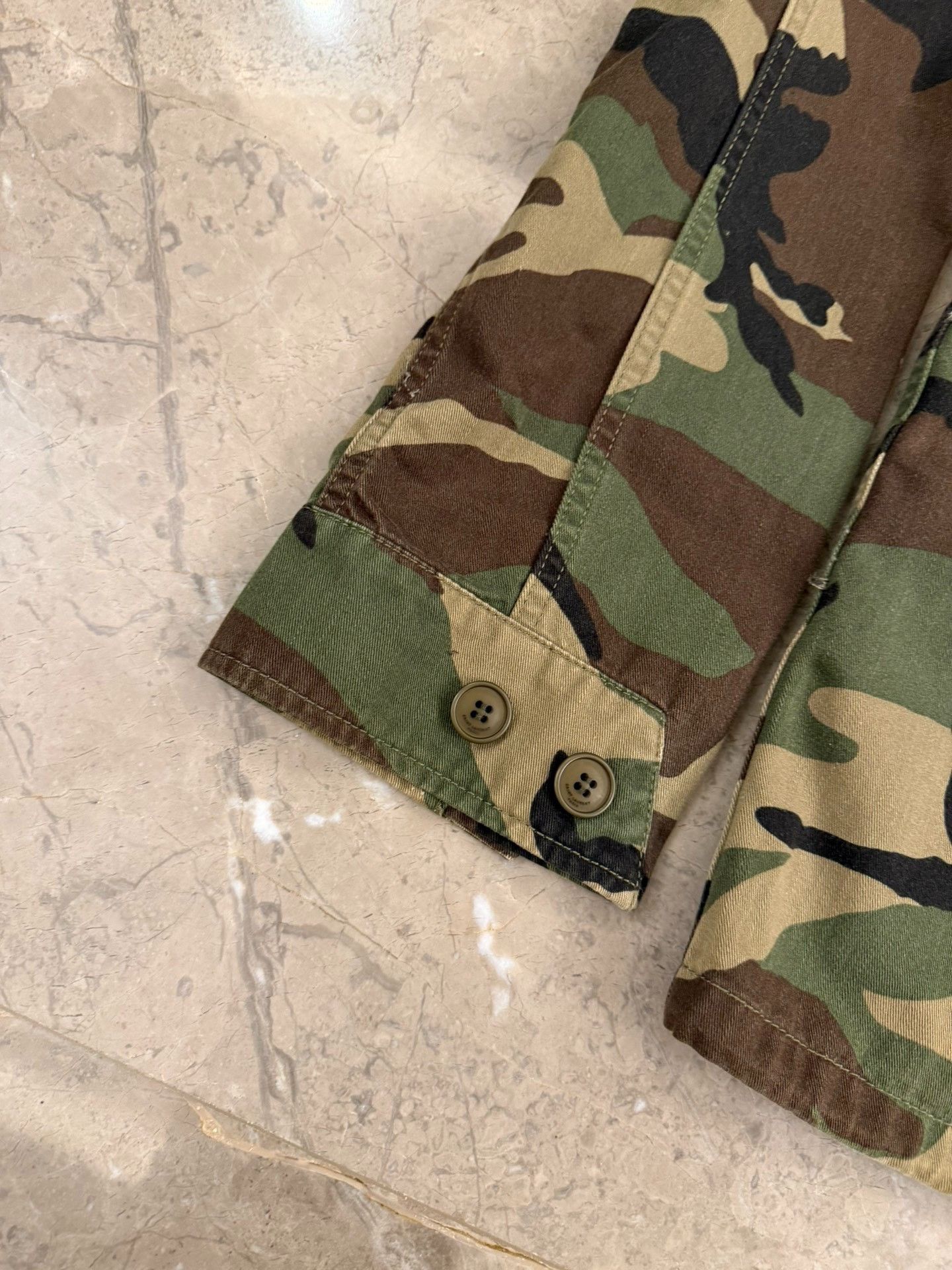 Saint Laurent Paris Saint Laurent Camo Utility Jacket LOVE Star Size US S / EU 44-46 / 1 - 7 Thumbnail