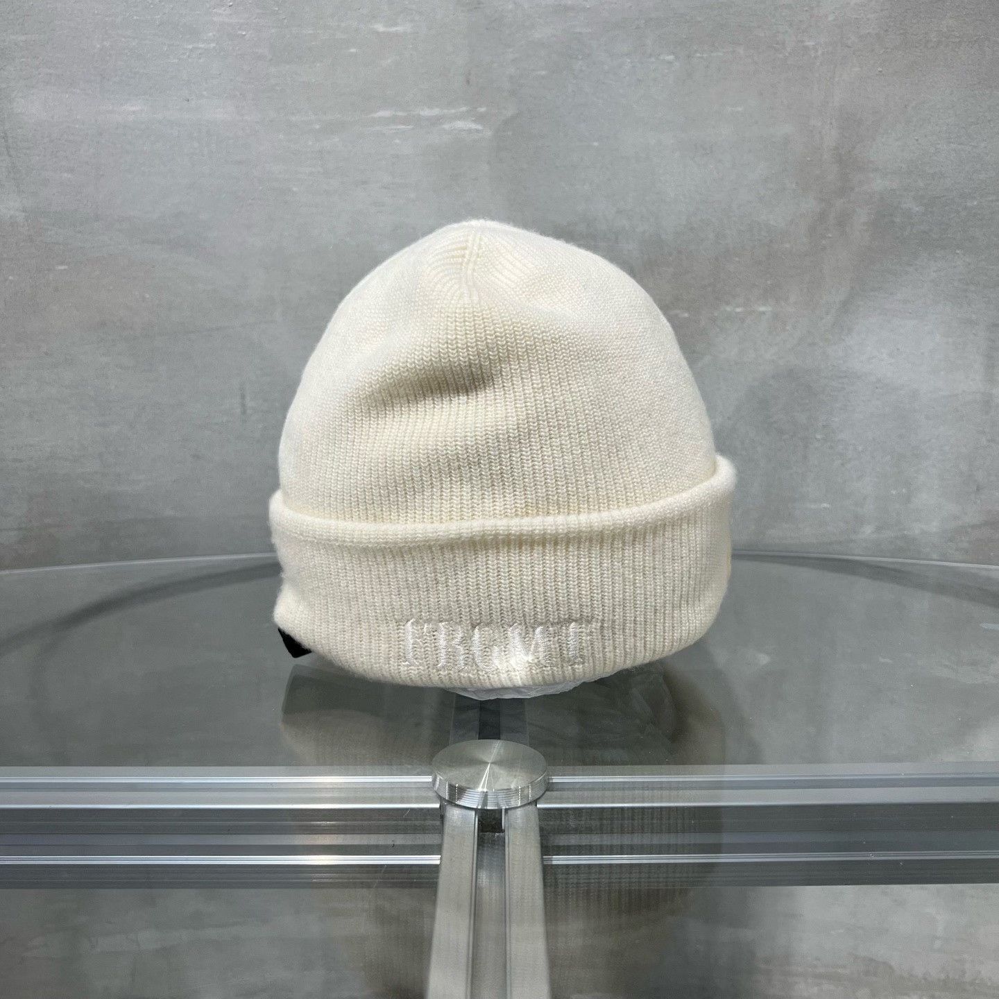 Moncler Moncler Frgmt Embroidered Beanie Size ONE SIZE - 3 Thumbnail