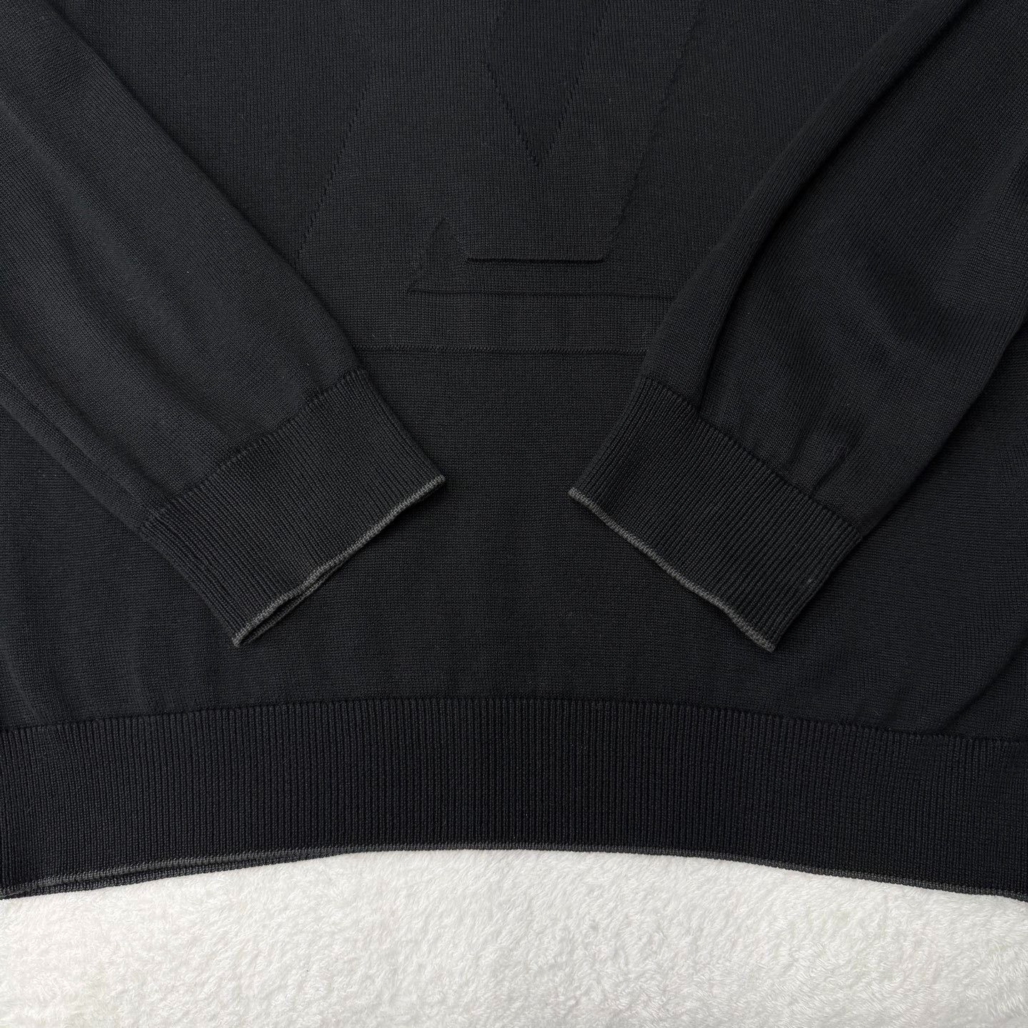 Louis Vuitton LV Black 3D Logo Knitted Hoodie Size US L / EU 52-54 / 3 - 2 Thumbnail