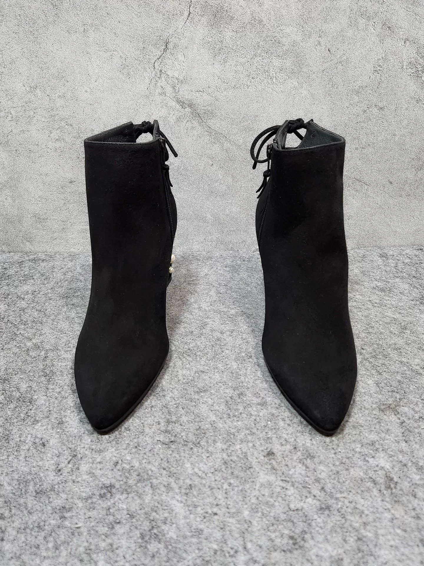 Stuart Weitzman Stuart Weitzman Black Suede Short Boots Size US 9 / IT 39 - 2 Thumbnail