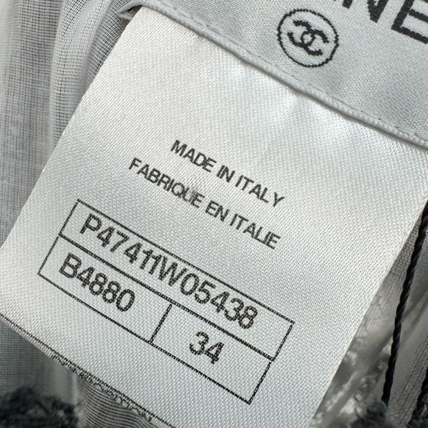 Chanel Chanel Black Lace Logo Shorts Size 34" / US 12 / IT 48 - 7 Thumbnail