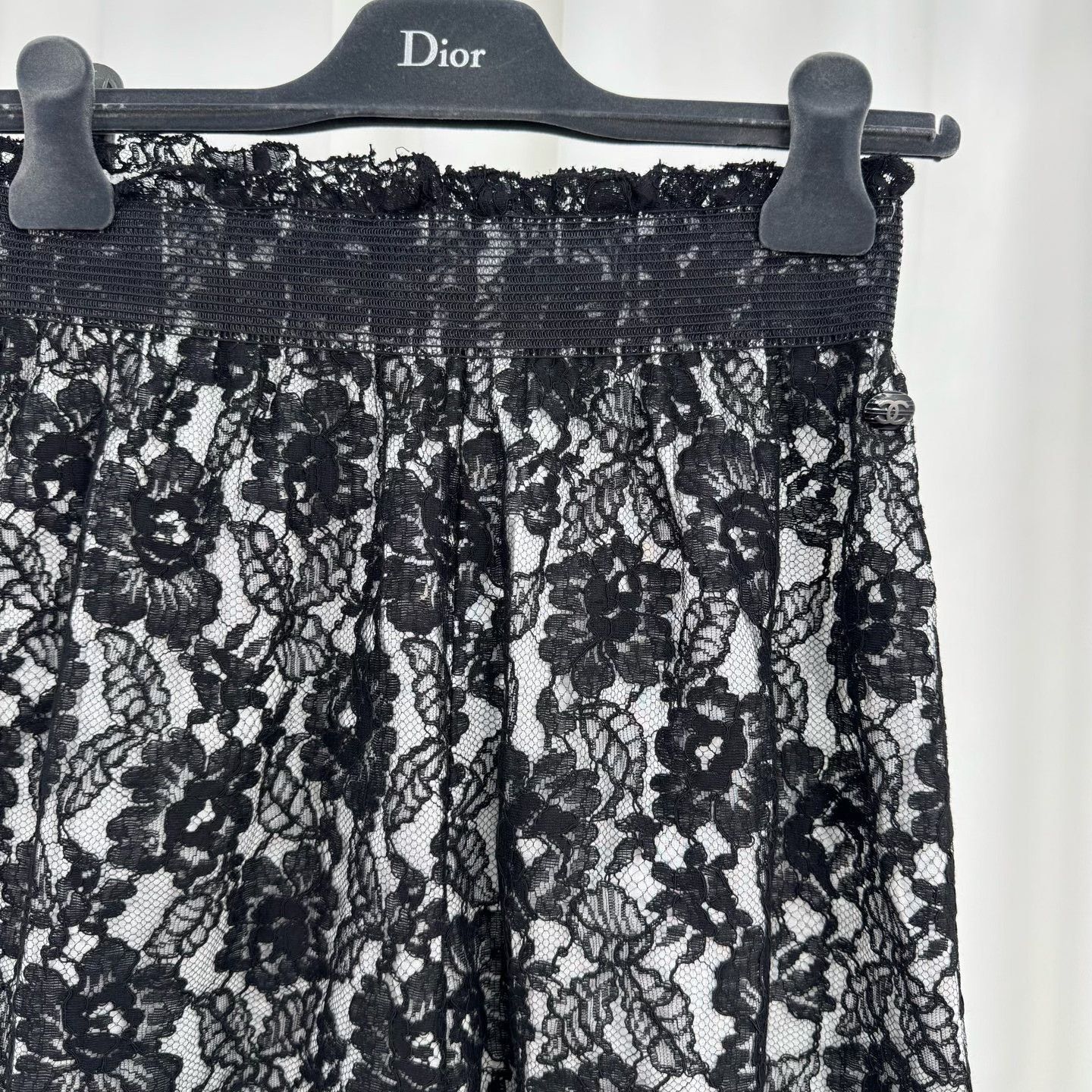 Chanel Chanel Black Lace Logo Shorts Size 34" / US 12 / IT 48 - 3 Thumbnail