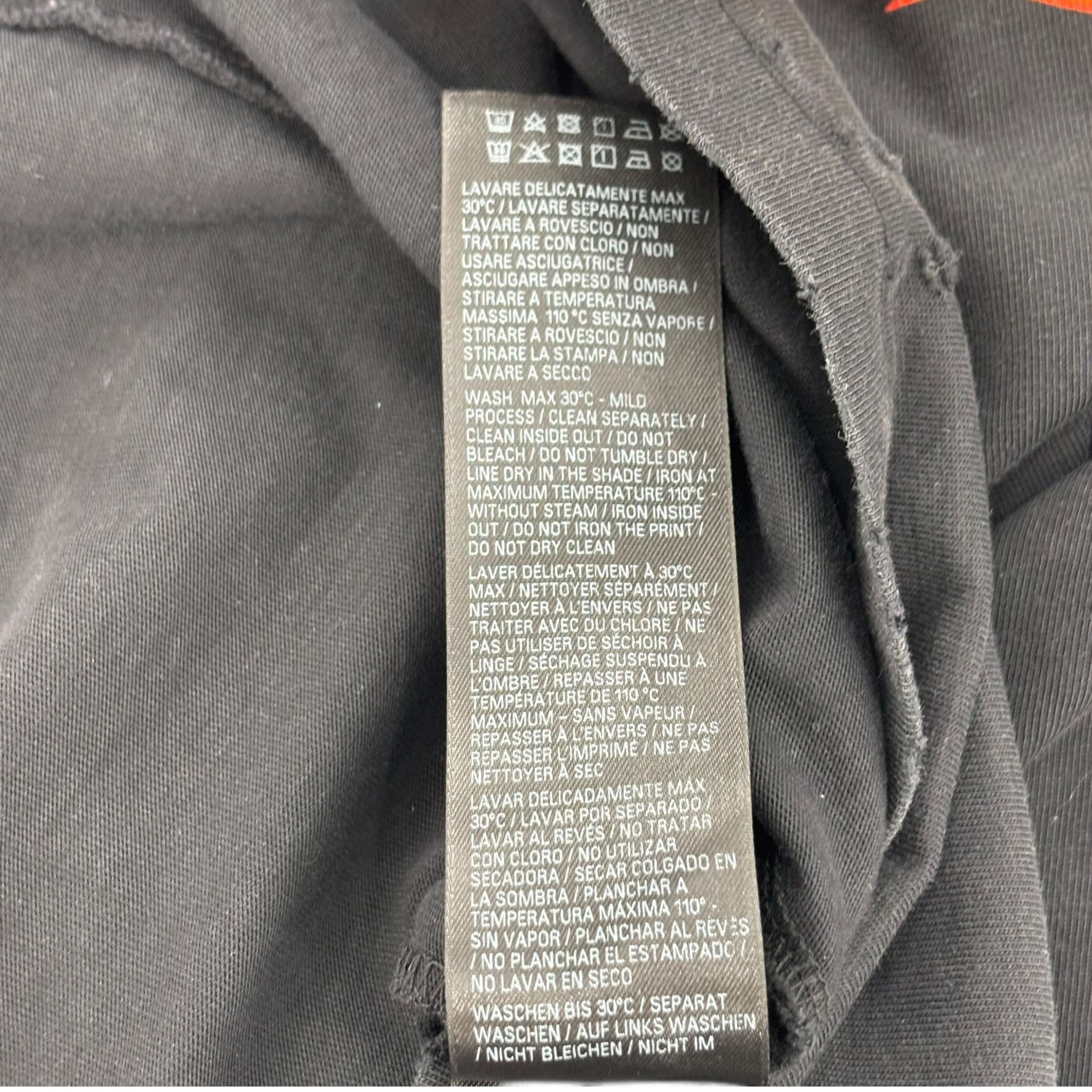 Balenciaga Burning Unity Tee Black Size US L / EU 52-54 / 3 - 5 Thumbnail