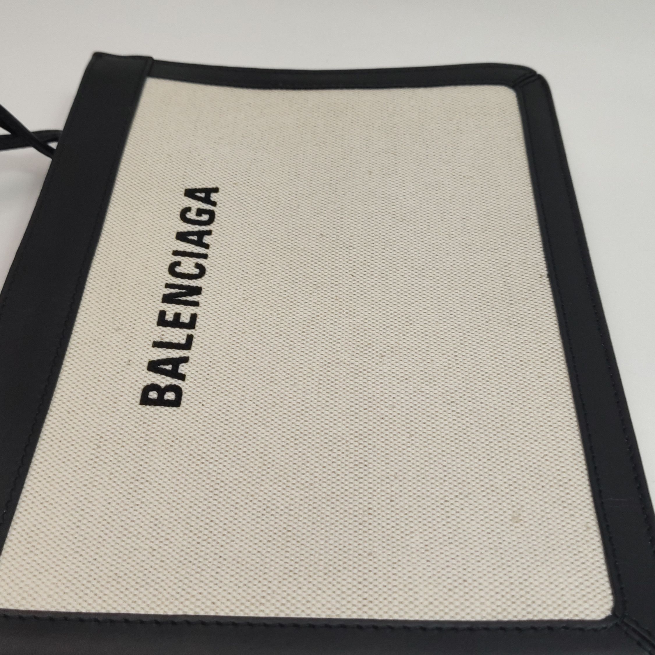 Balenciaga Balenciaga Women os Shoulder Bags Size ONE SIZE - 16 Thumbnail