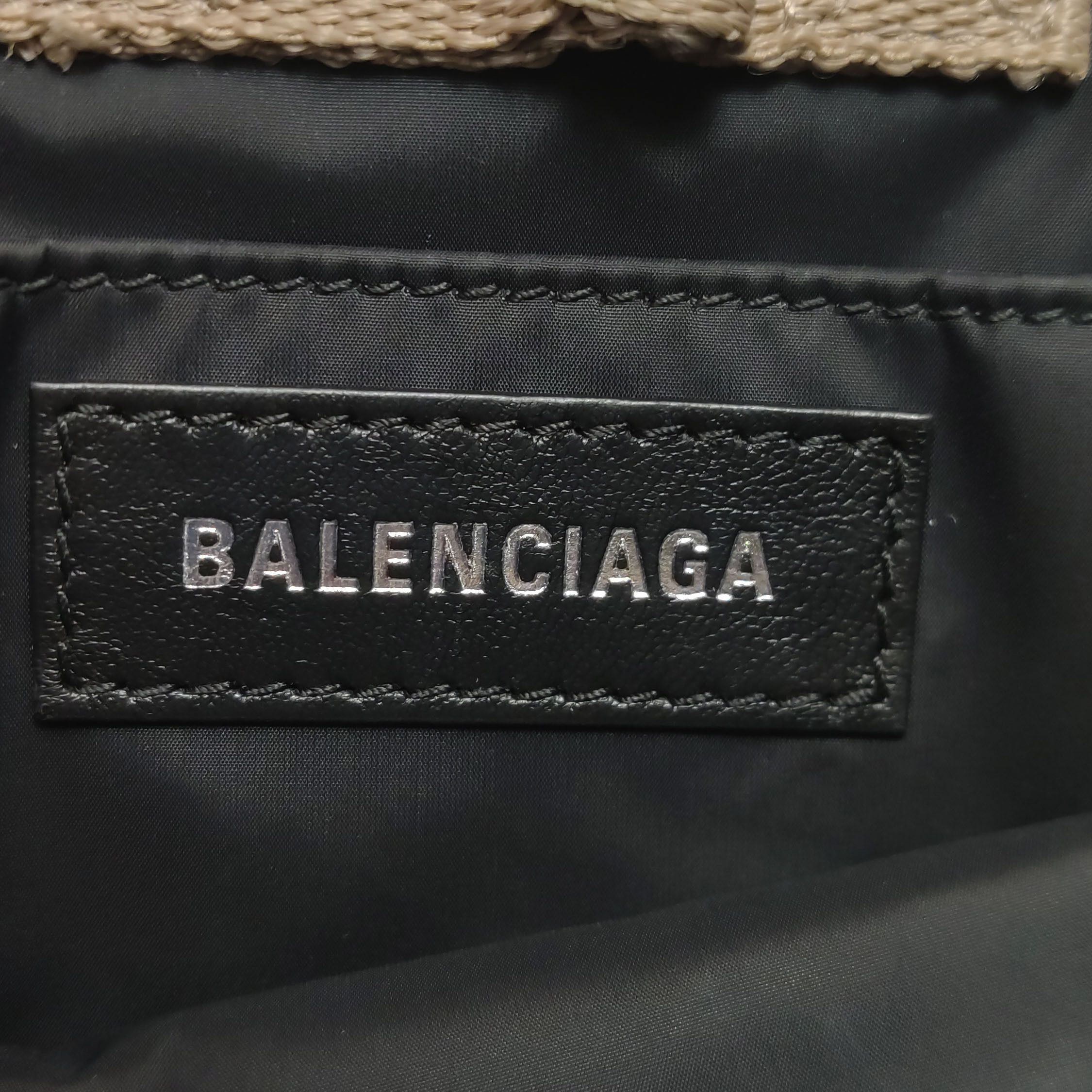 Balenciaga Balenciaga Women os Shoulder Bags Size ONE SIZE - 11 Thumbnail