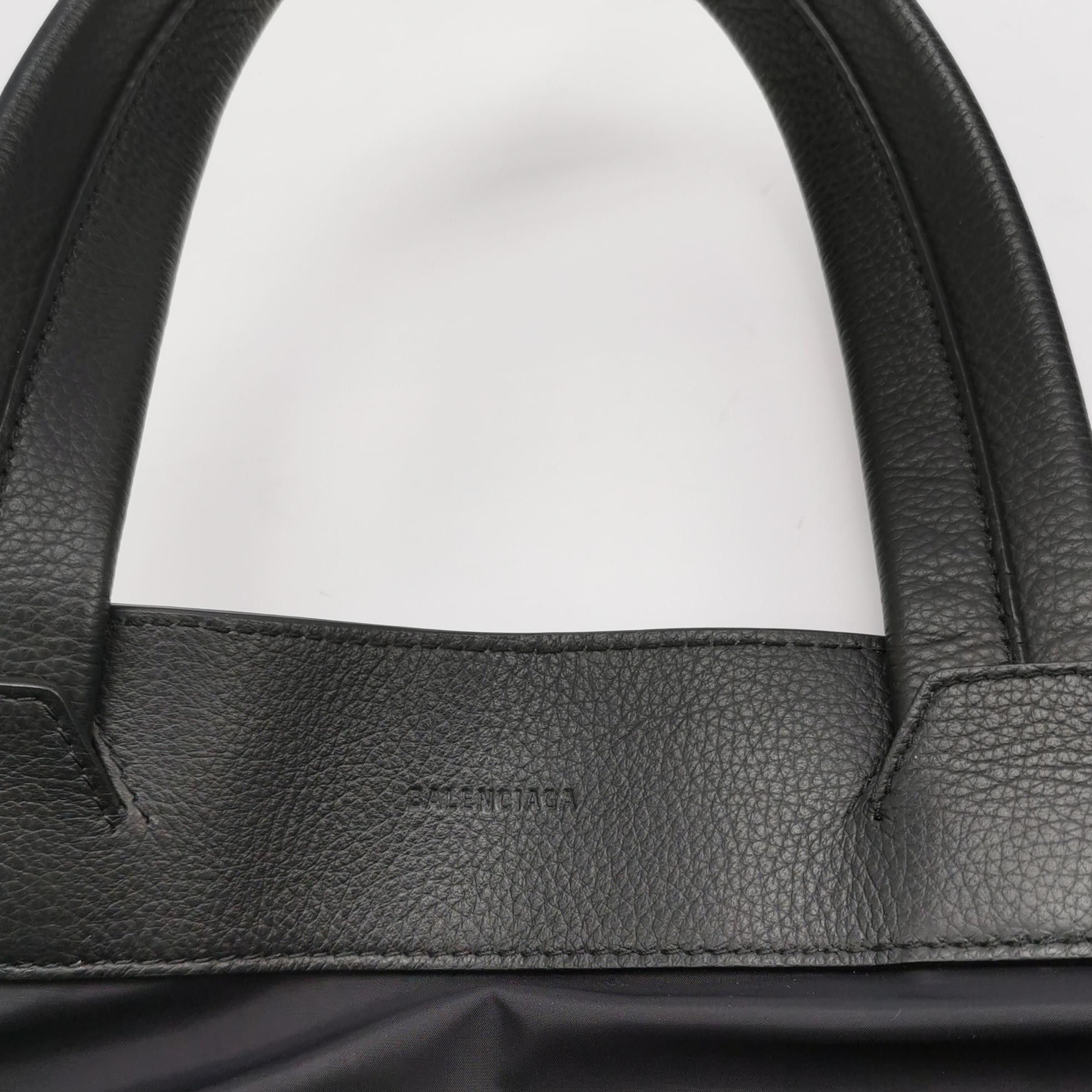 Balenciaga Balenciaga Women os Crossbody Bags Size ONE SIZE - 8 Thumbnail