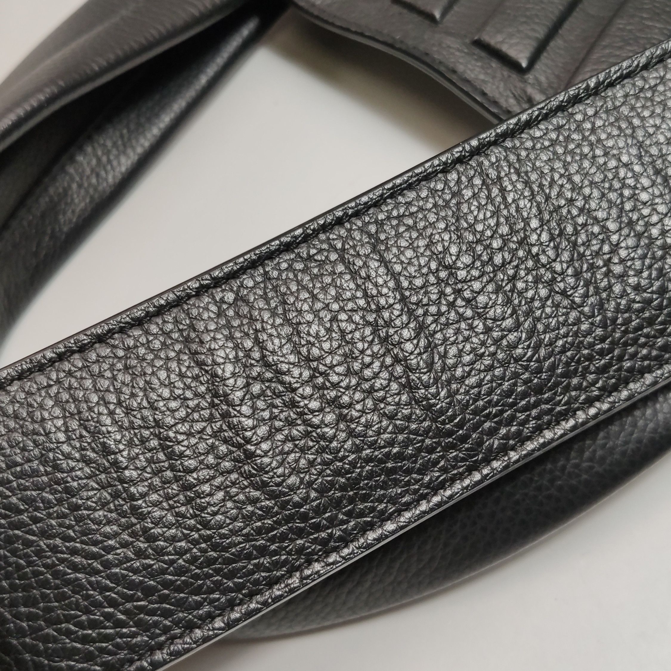 Balenciaga Balenciaga Women os Crossbody Bags Size ONE SIZE - 16 Thumbnail
