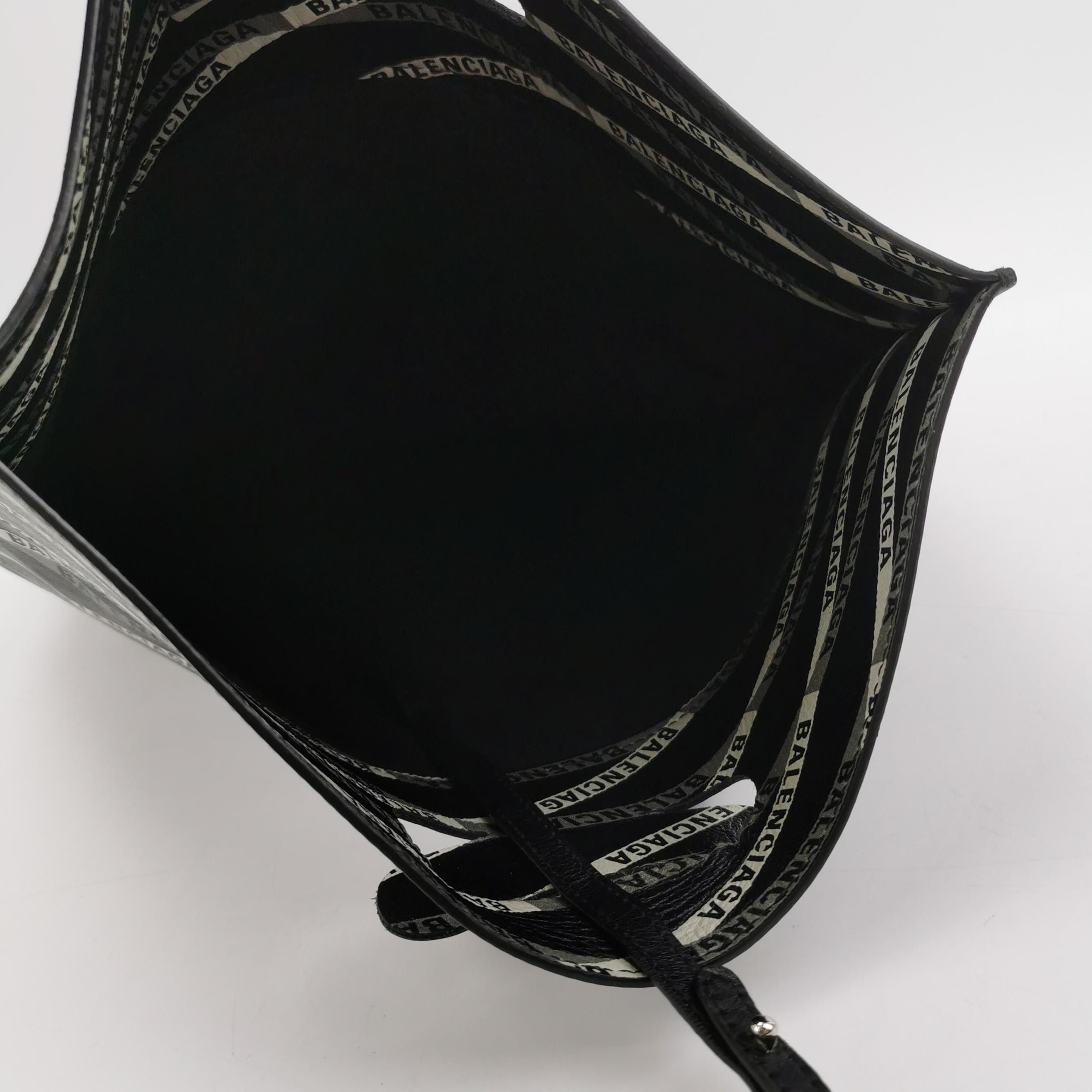 Balenciaga Balenciaga Women os Tote Bags Size ONE SIZE - 8 Thumbnail