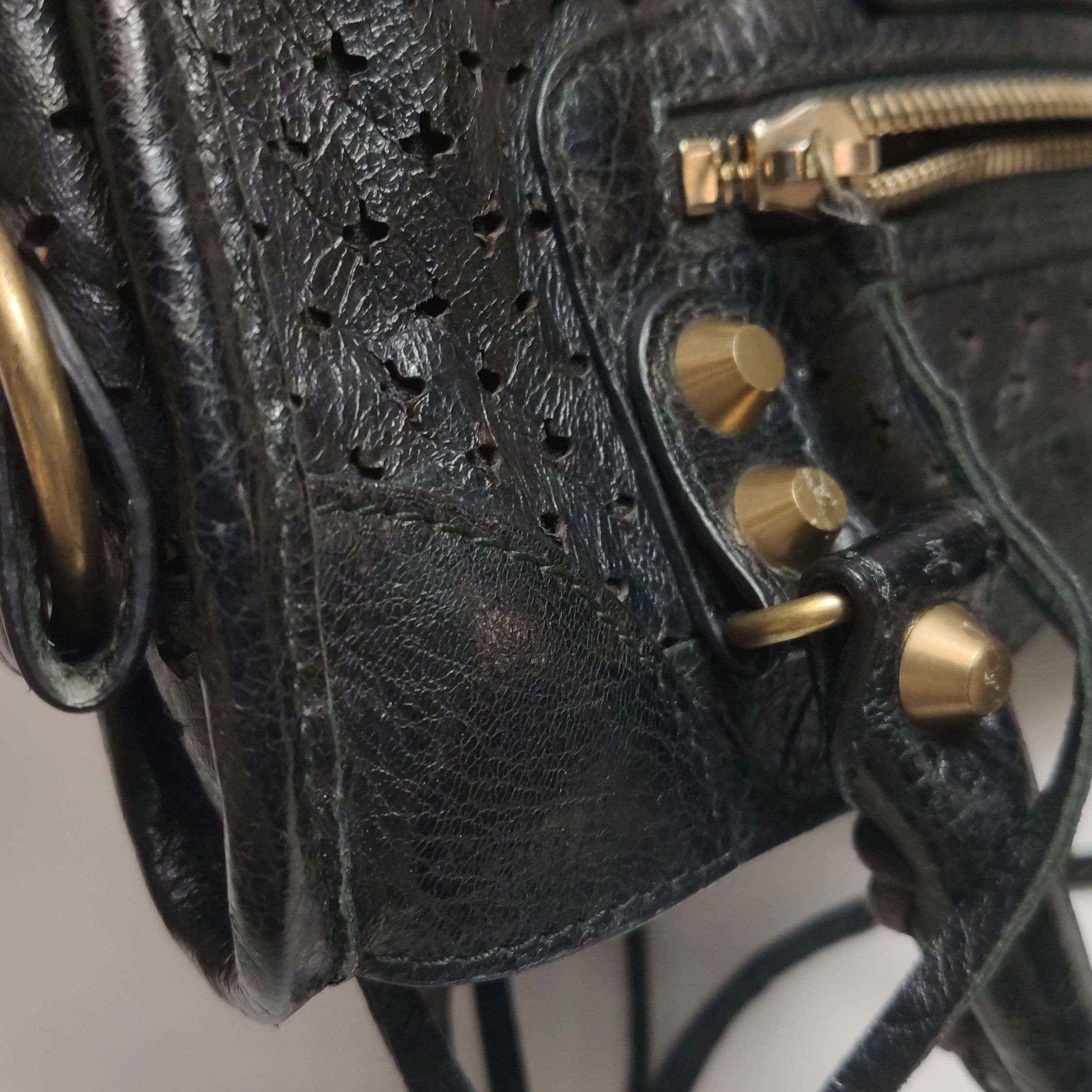 Balenciaga Balenciaga Women os Shoulder Bags Size ONE SIZE - 16 Thumbnail