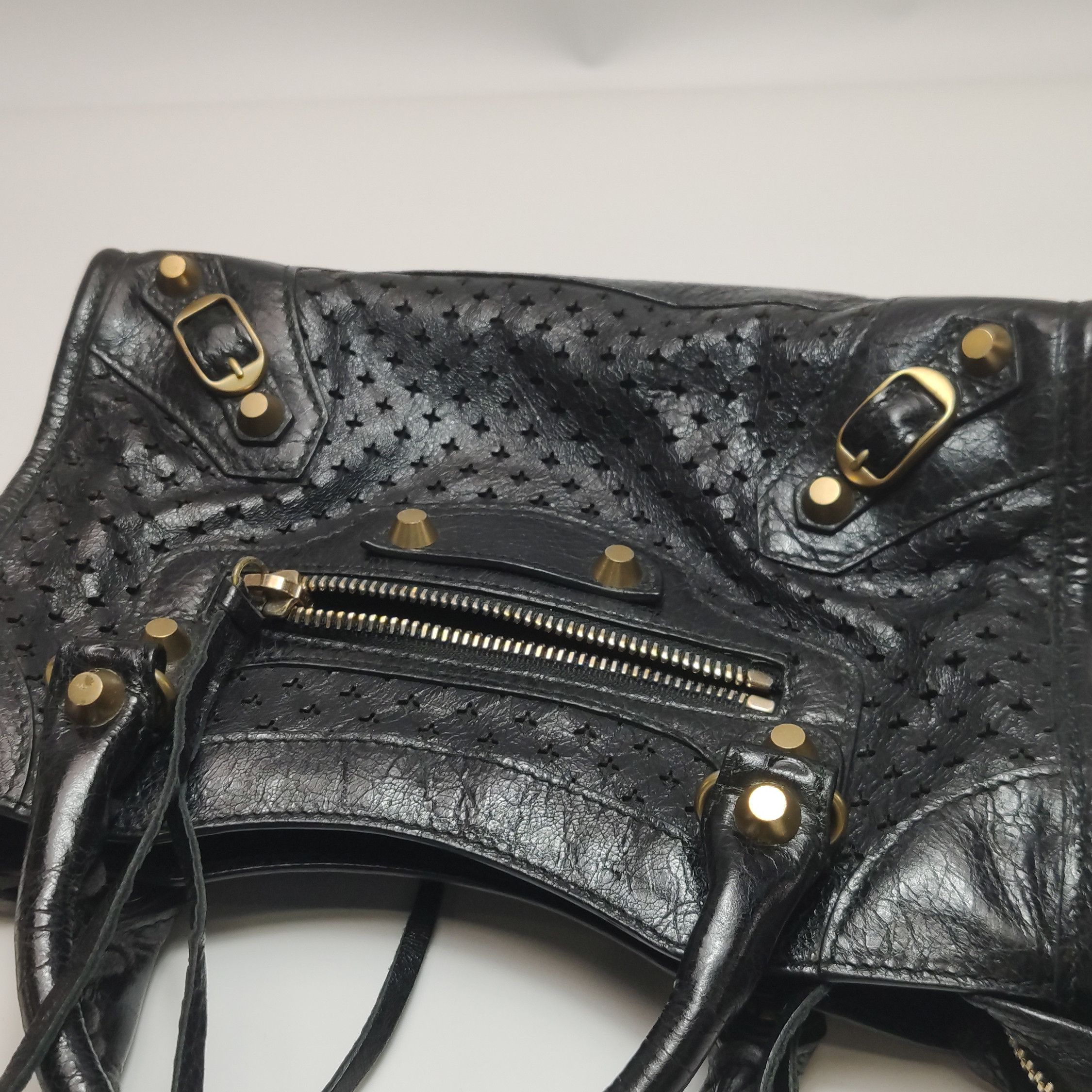 Balenciaga Balenciaga Women os Shoulder Bags Size ONE SIZE - 20 Thumbnail