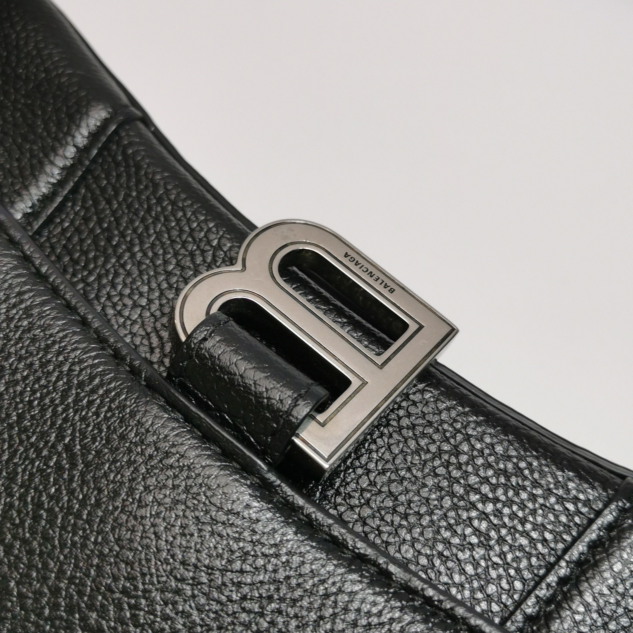 Balenciaga Balenciaga Women os Shoulder Bags Size ONE SIZE - 13 Thumbnail