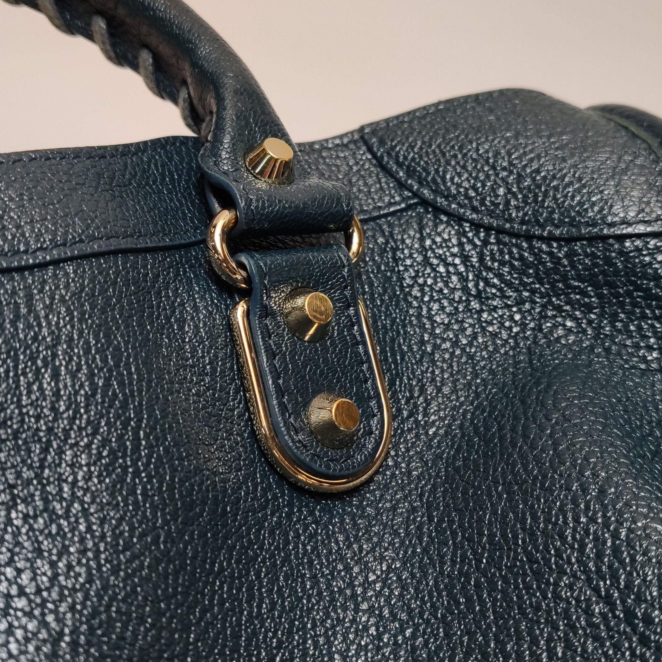 Balenciaga Balenciaga Women os Shoulder Bags Size ONE SIZE - 14 Thumbnail