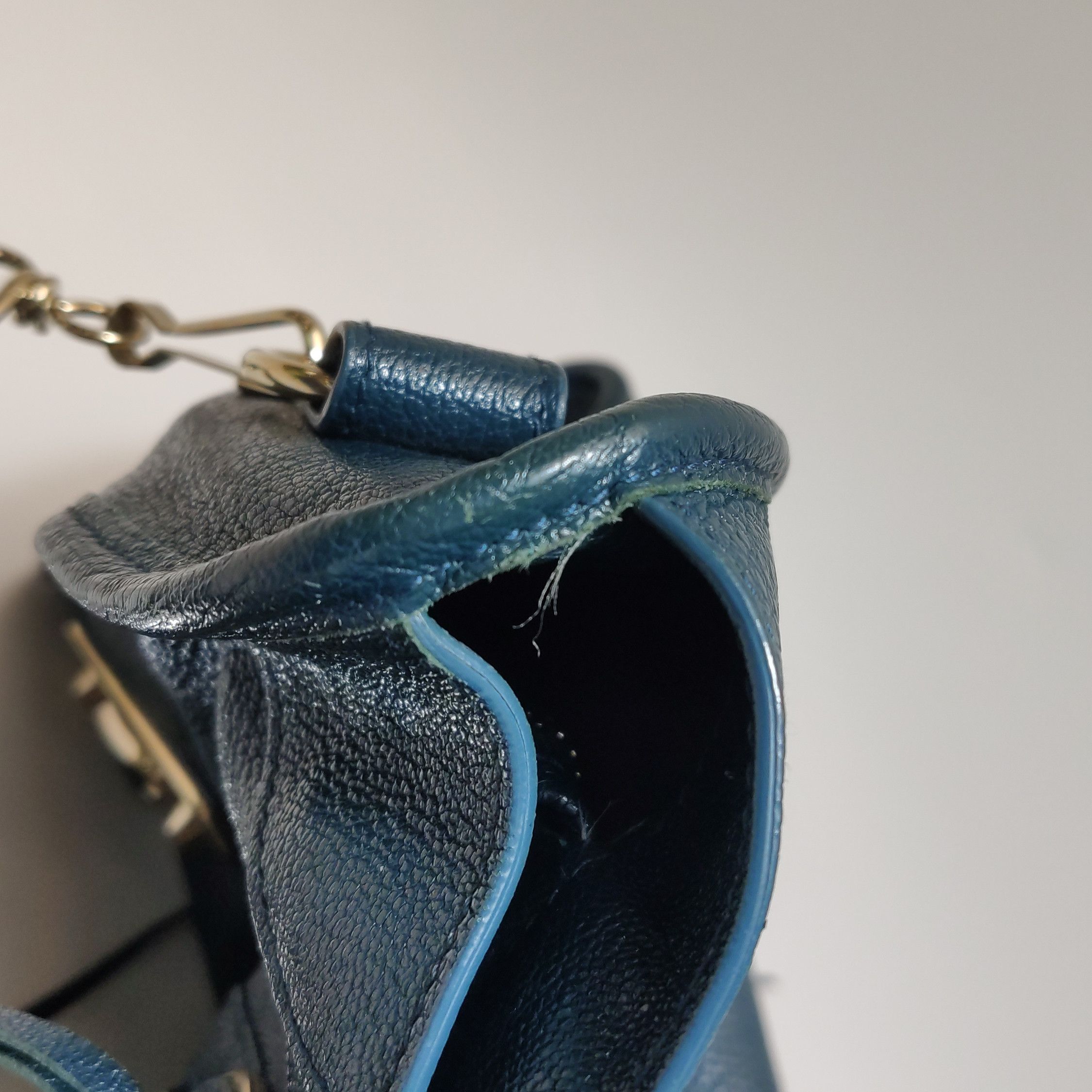 Balenciaga Balenciaga Women os Shoulder Bags Size ONE SIZE - 15 Thumbnail
