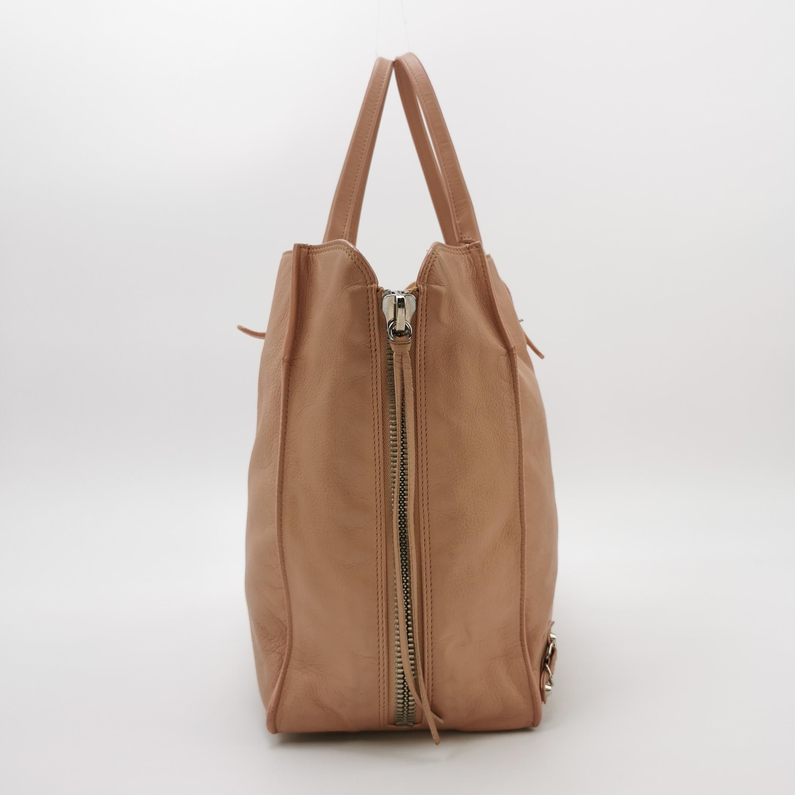 Balenciaga Balenciaga Women os Shoulder Bags Size ONE SIZE - 4 Thumbnail