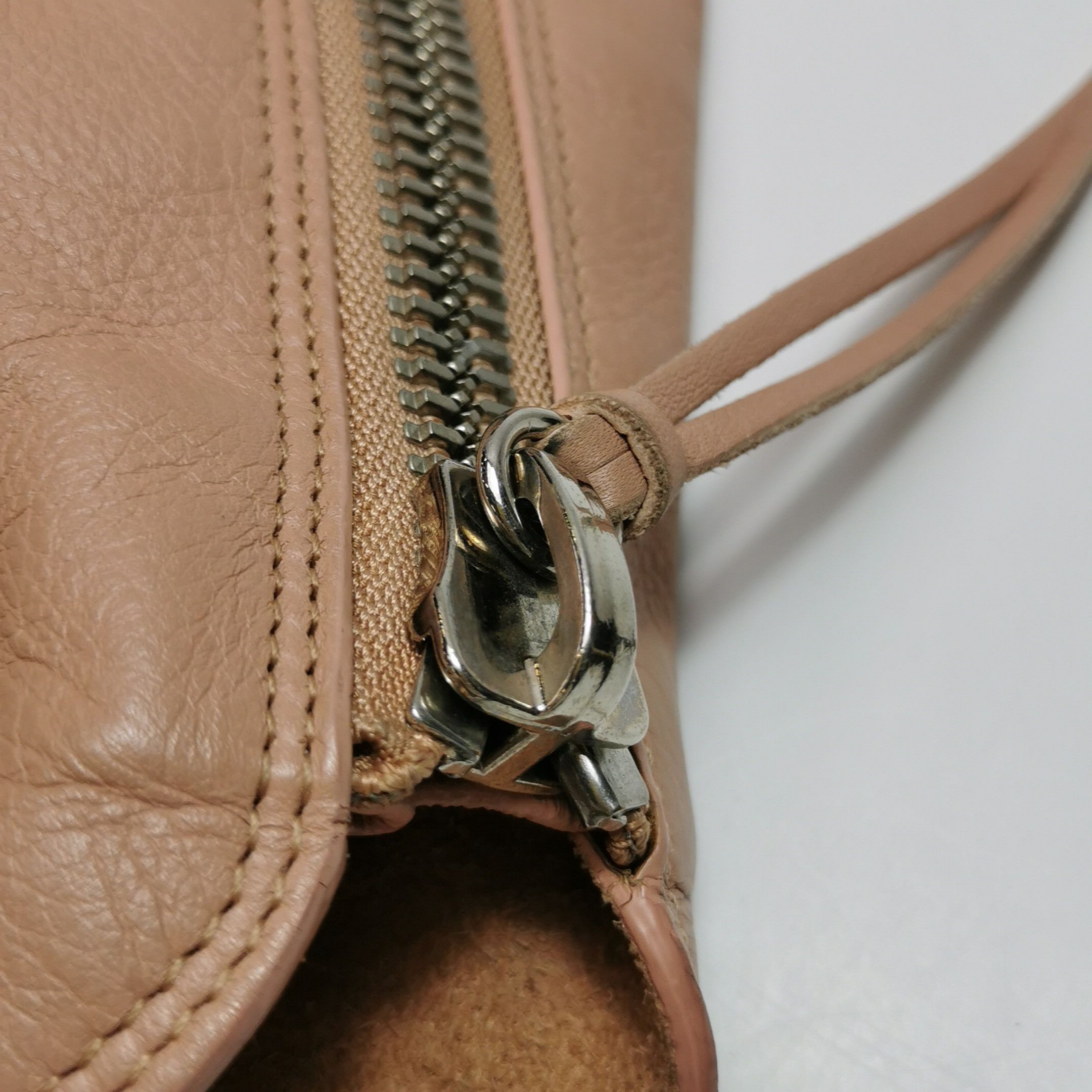 Balenciaga Balenciaga Women os Shoulder Bags Size ONE SIZE - 12 Thumbnail