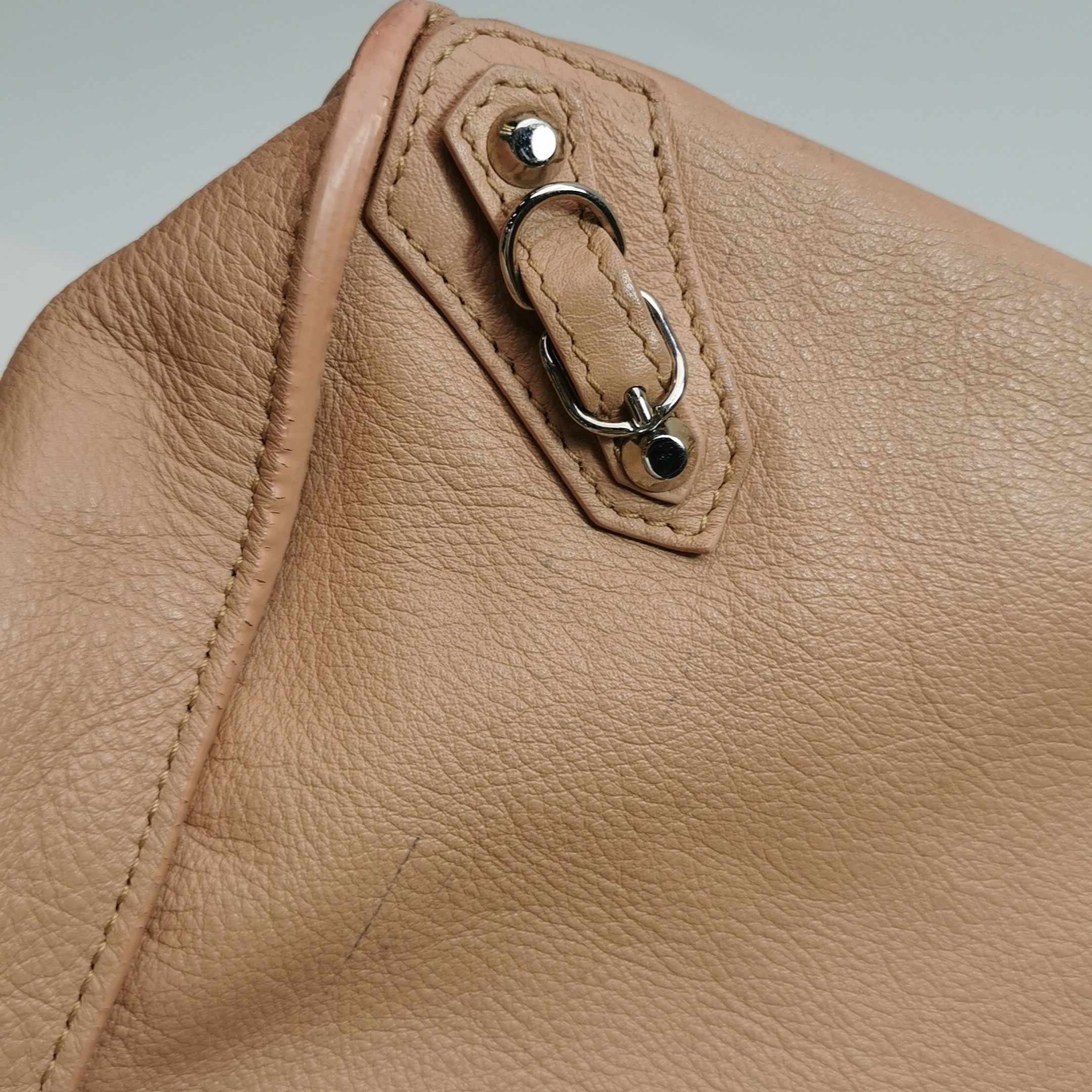 Balenciaga Balenciaga Women os Shoulder Bags Size ONE SIZE - 20 Thumbnail