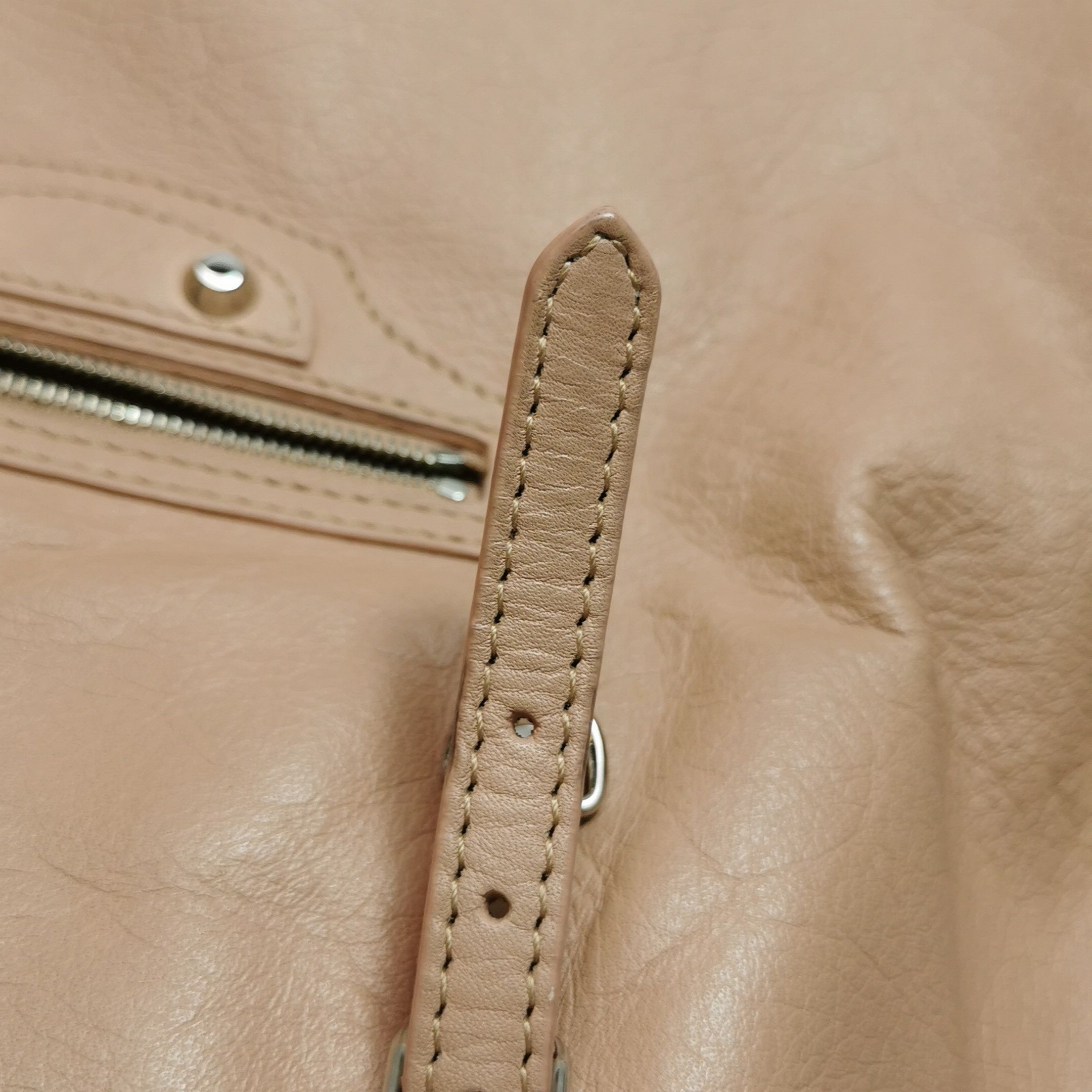 Balenciaga Balenciaga Women os Shoulder Bags Size ONE SIZE - 25 Thumbnail
