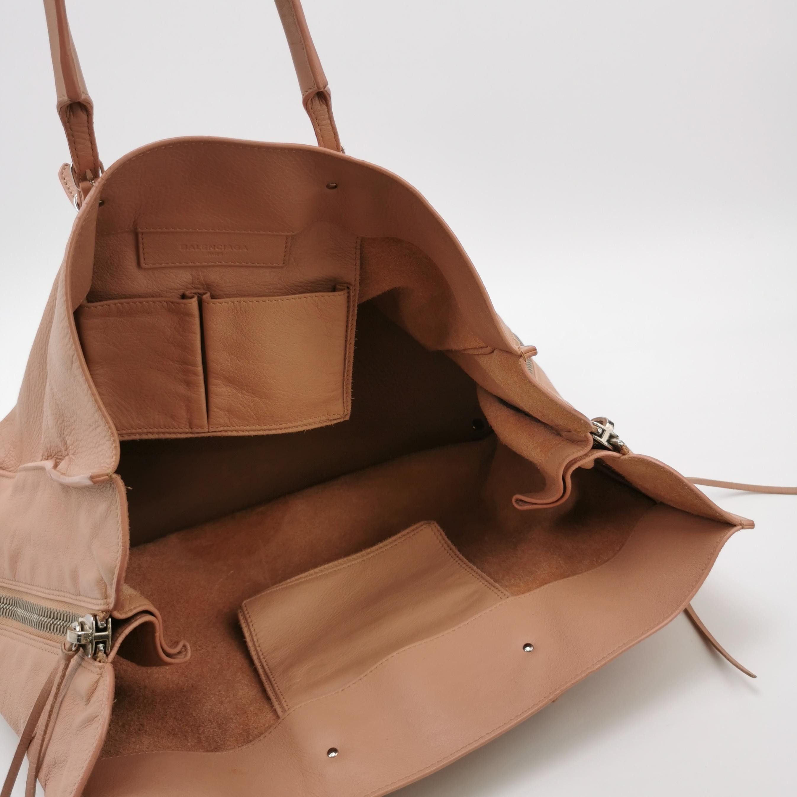 Balenciaga Balenciaga Women os Shoulder Bags Size ONE SIZE - 7 Thumbnail