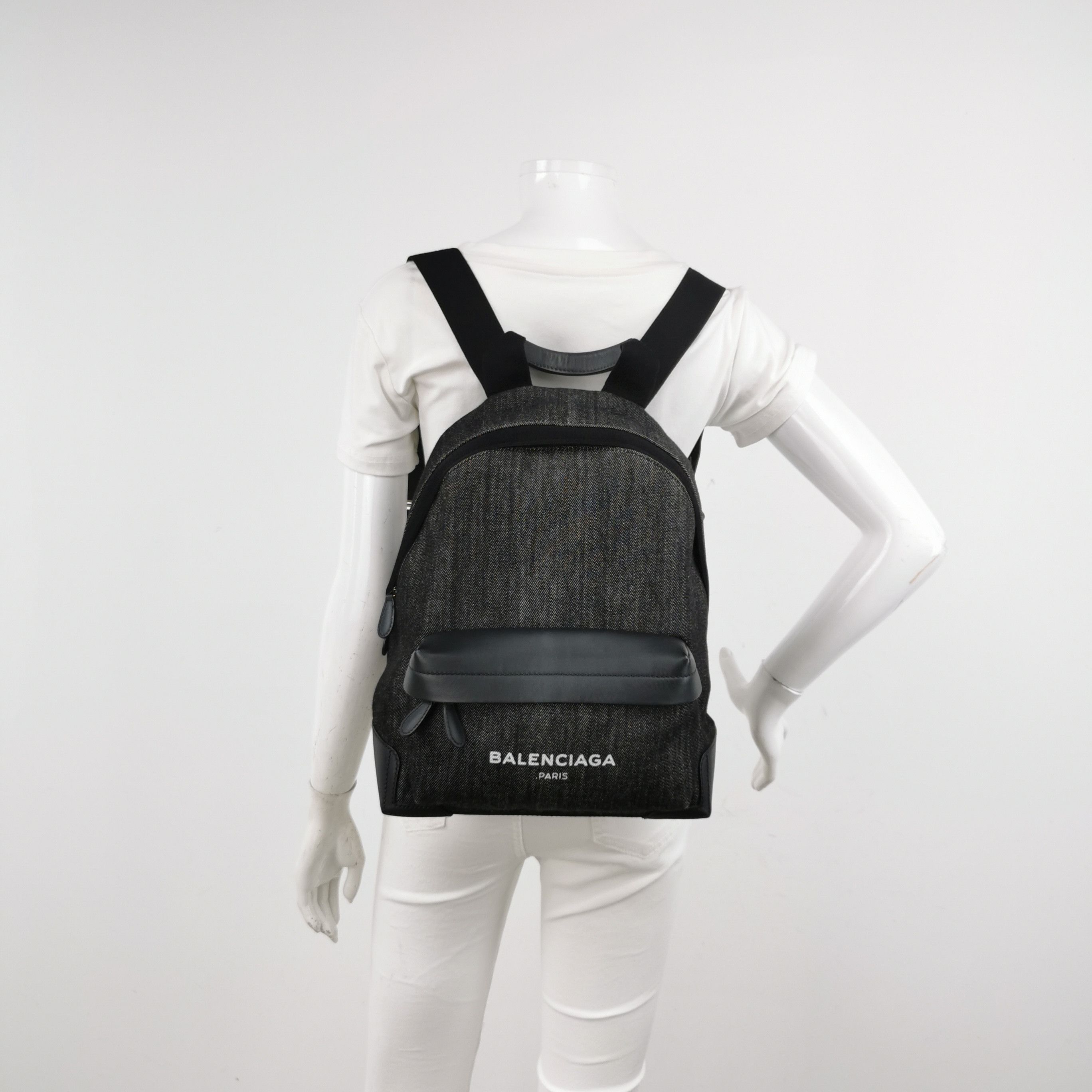 Balenciaga Balenciaga Women os Backpacks Size ONE SIZE - 2 Thumbnail