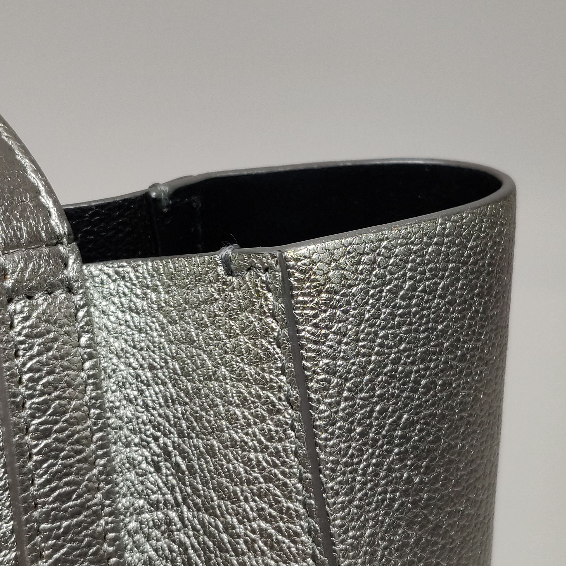 Balenciaga Balenciaga Women os Shoulder Bags Size ONE SIZE - 16 Thumbnail