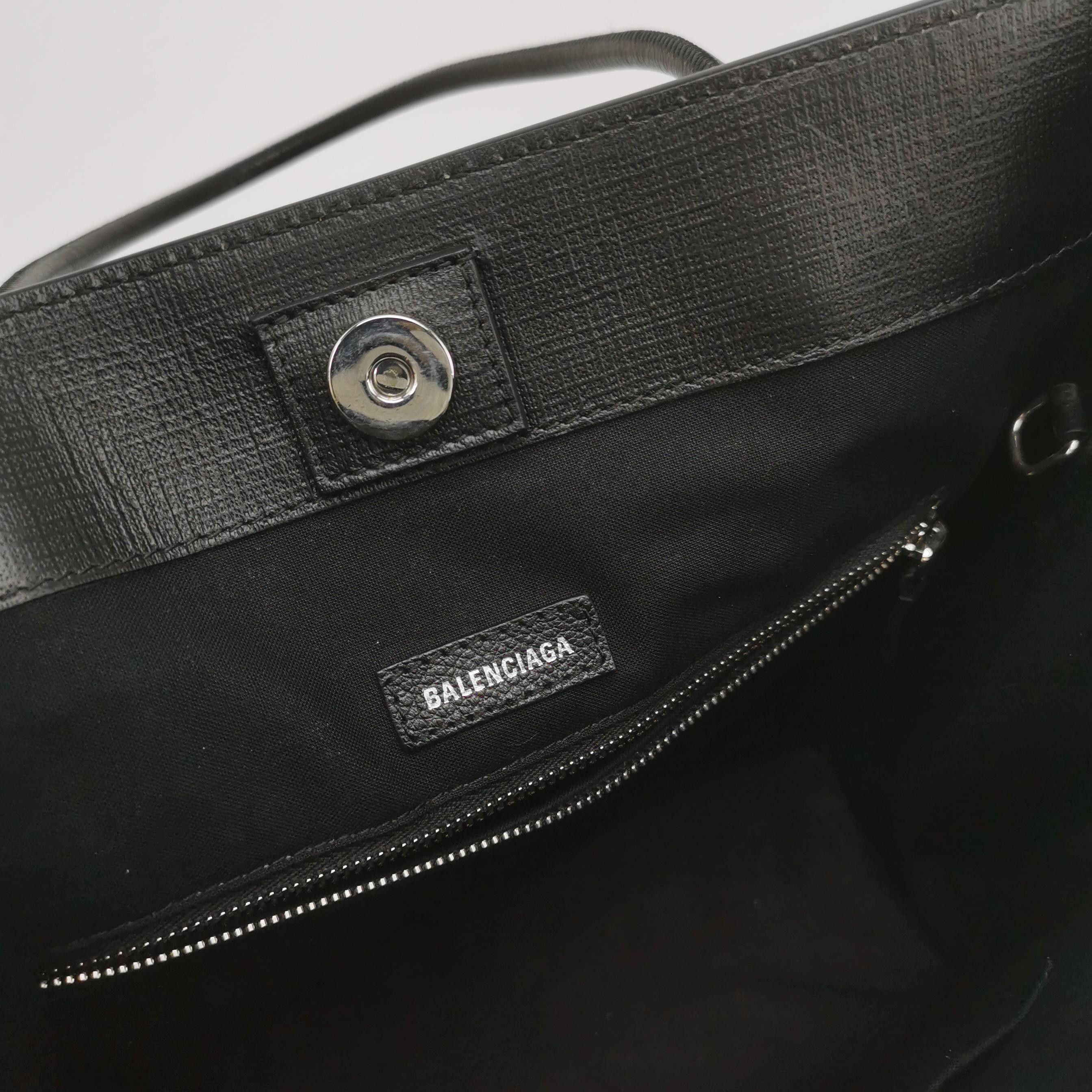 Balenciaga Balenciaga Women os Shoulder Bags Size ONE SIZE - 8 Thumbnail