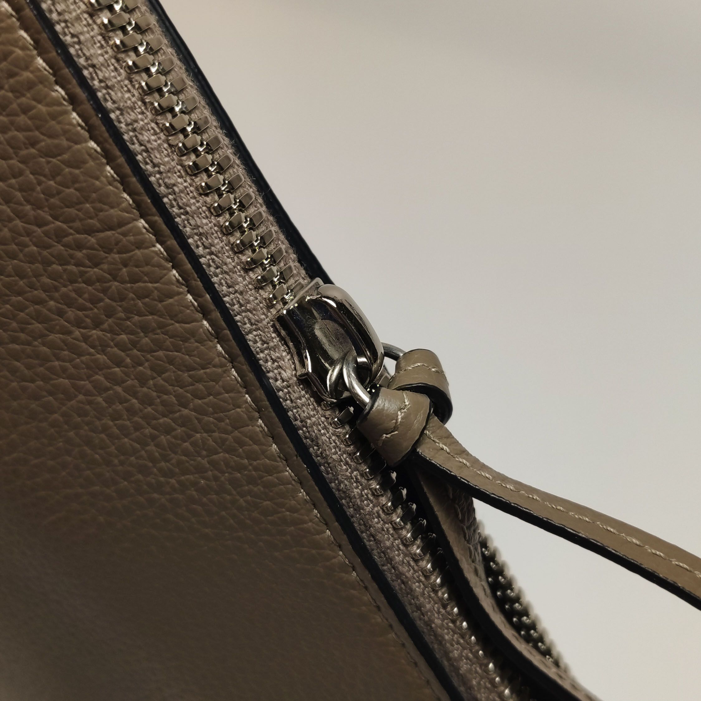 Balenciaga Balenciaga Women os Shoulder Bags Size ONE SIZE - 11 Thumbnail