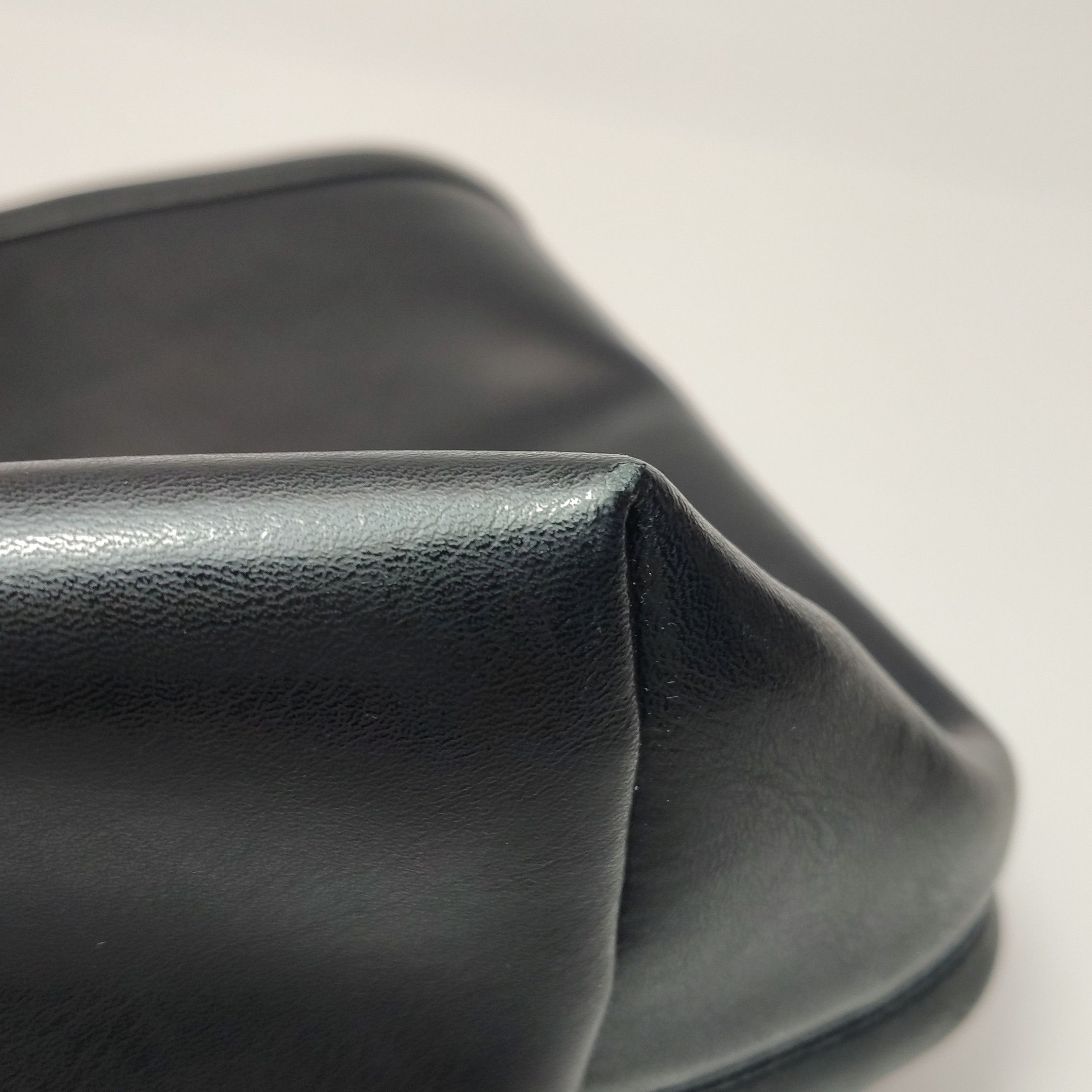 Balenciaga Balenciaga Women os Shoulder Bags Size ONE SIZE - 14 Thumbnail