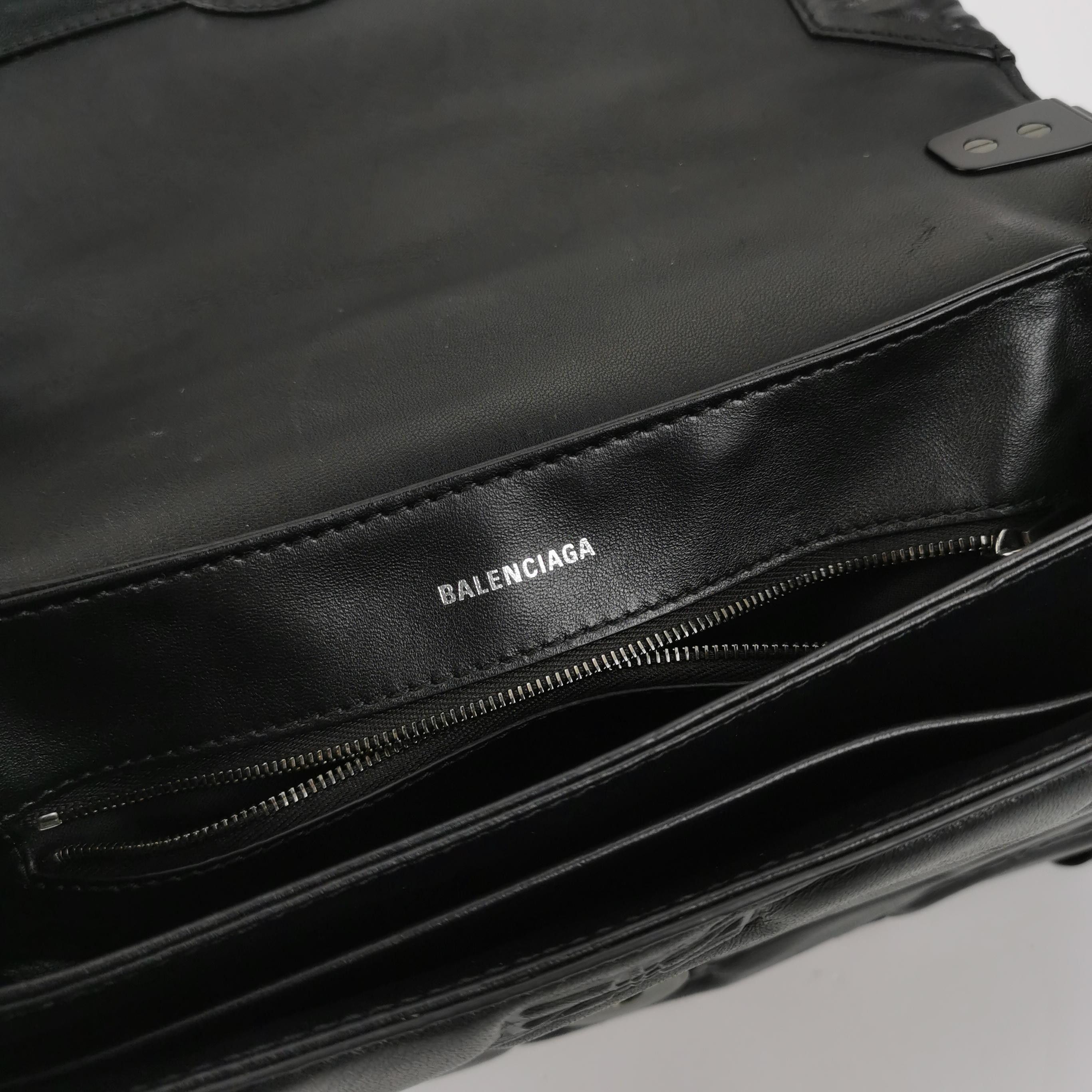 Balenciaga Balenciaga Women os Shoulder Bags Size ONE SIZE - 8 Thumbnail