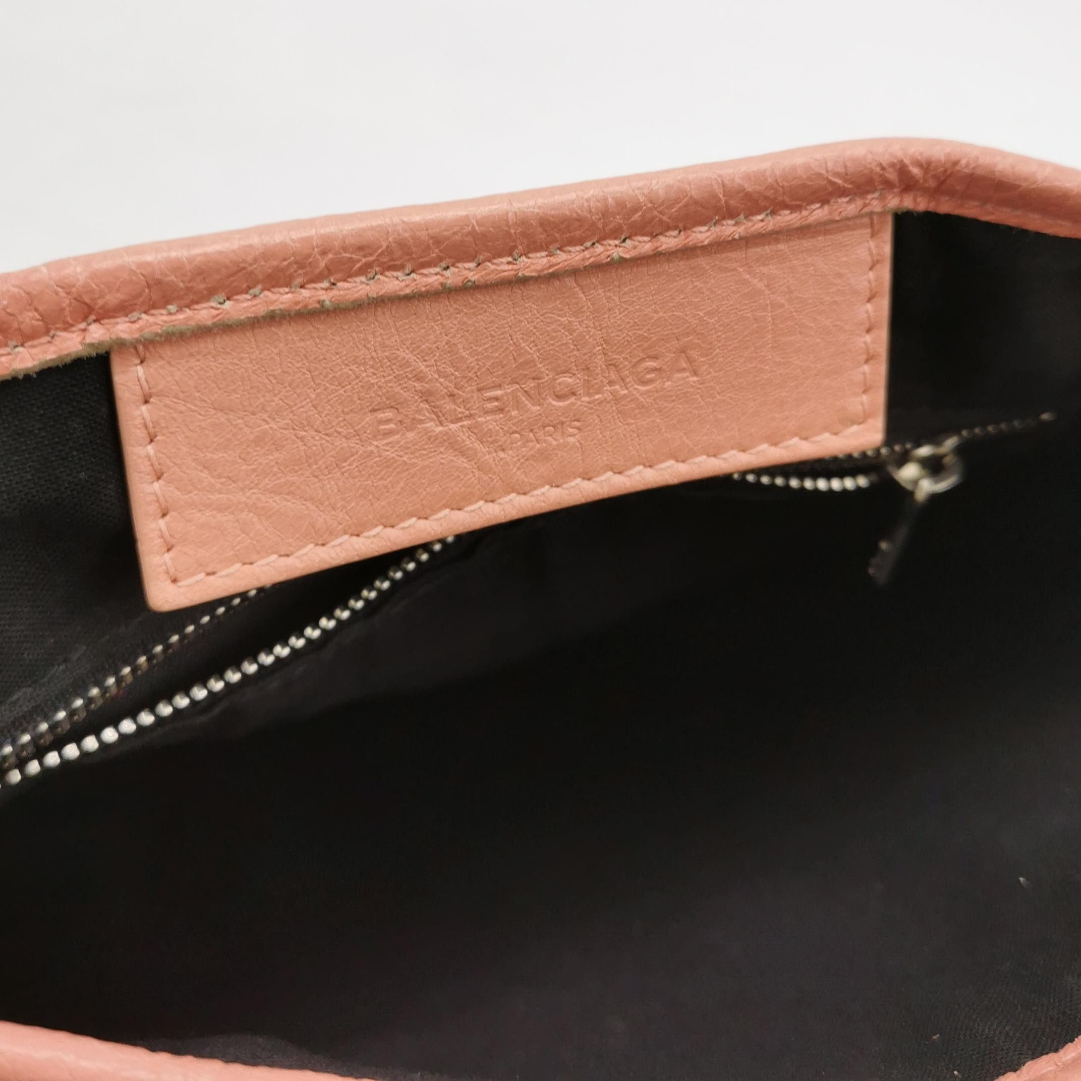 Balenciaga Balenciaga Women os Shoulder Bags Size ONE SIZE - 8 Thumbnail