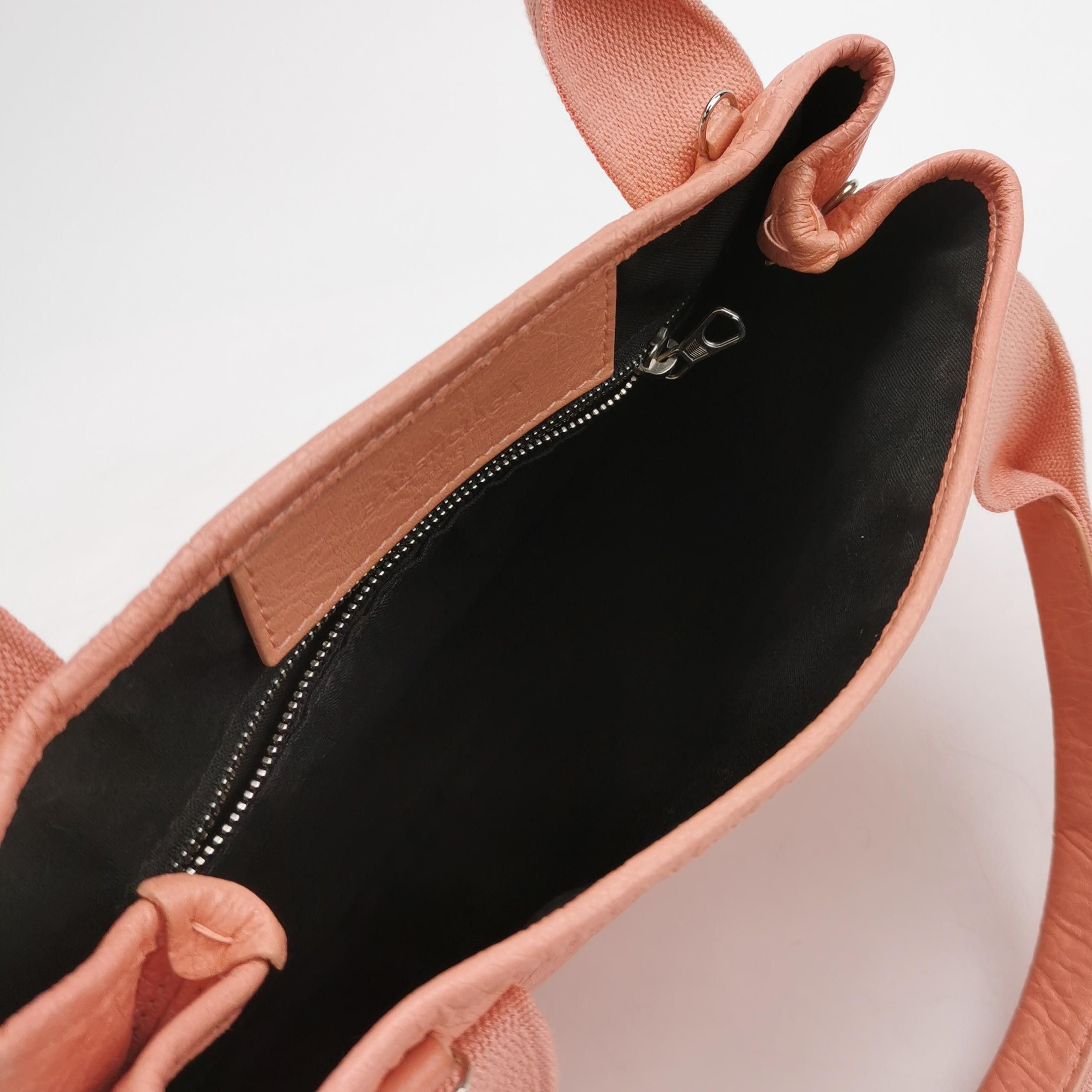 Balenciaga Balenciaga Women os Shoulder Bags Size ONE SIZE - 7 Thumbnail
