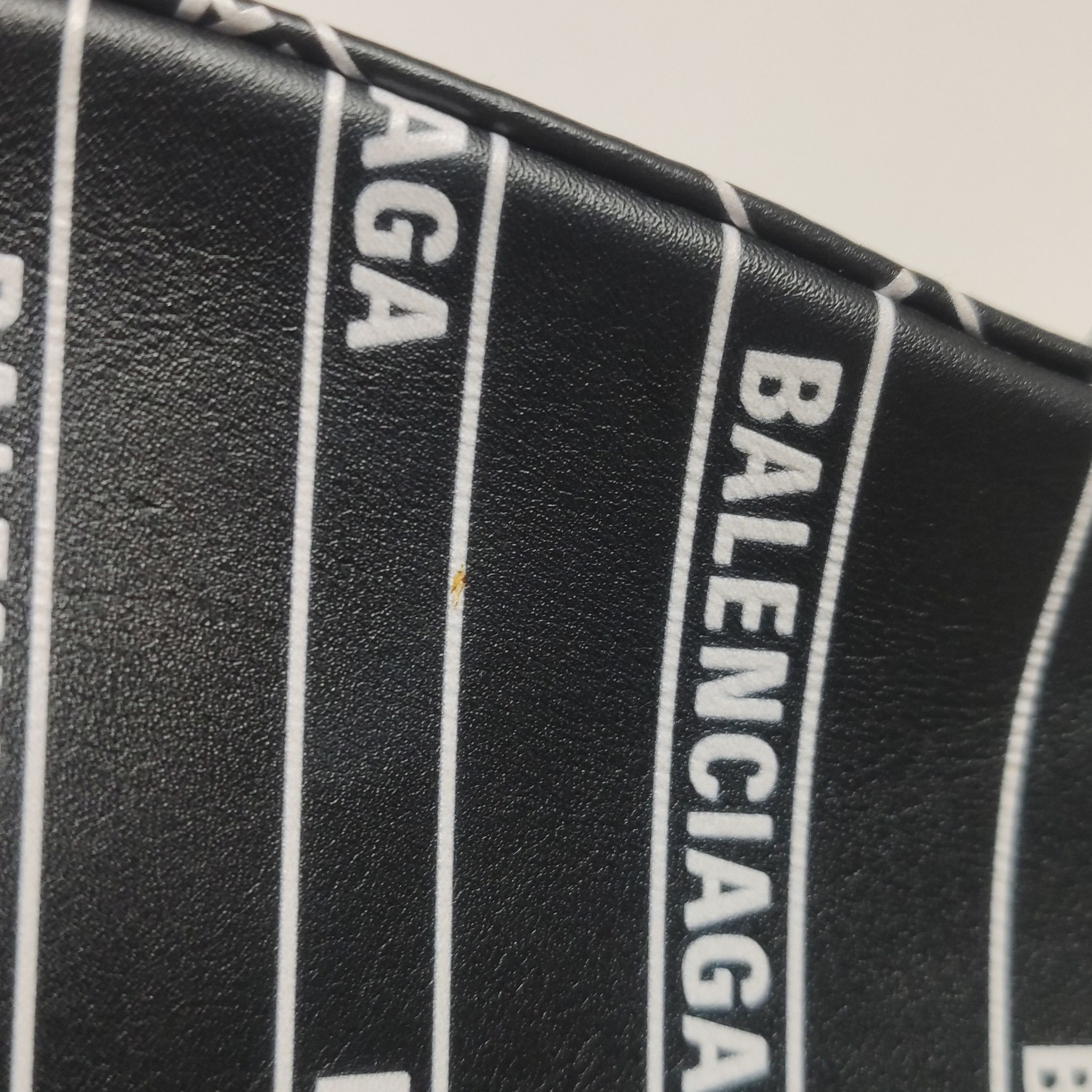 Balenciaga Balenciaga Women os Crossbody Bags Size ONE SIZE - 12 Thumbnail