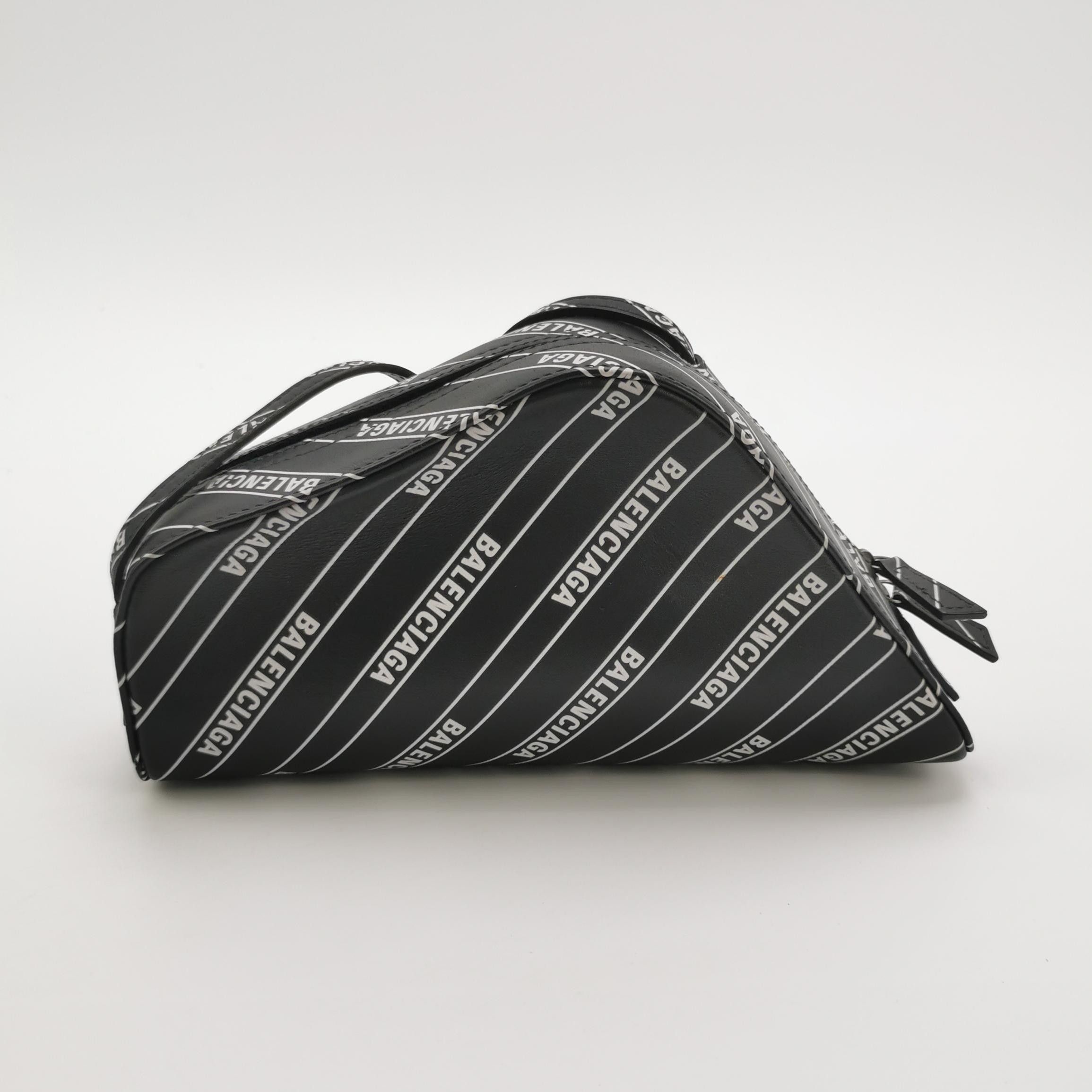 Balenciaga Balenciaga Women os Crossbody Bags Size ONE SIZE - 5 Thumbnail