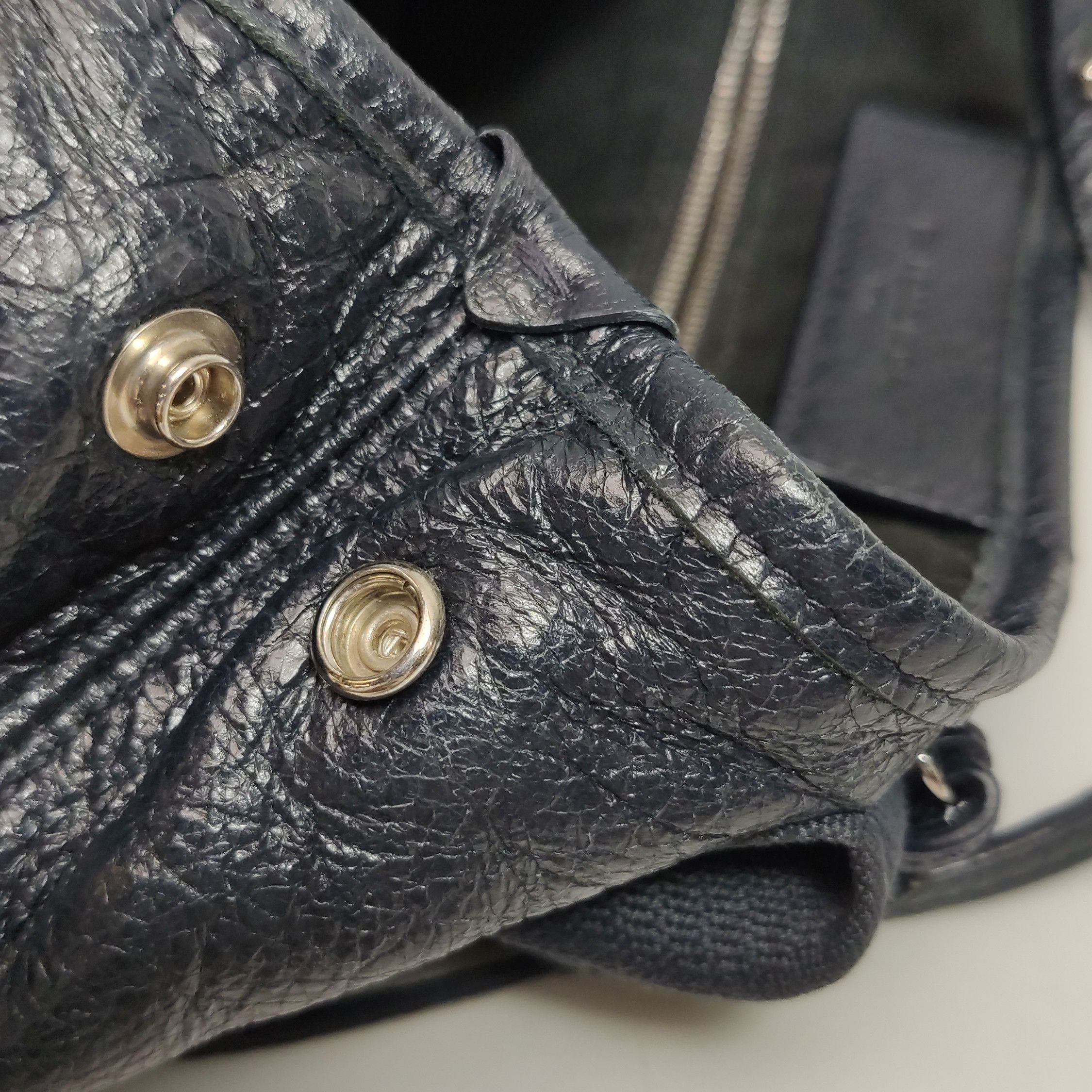 Balenciaga Balenciaga Women os Shoulder Bags Size ONE SIZE - 13 Thumbnail