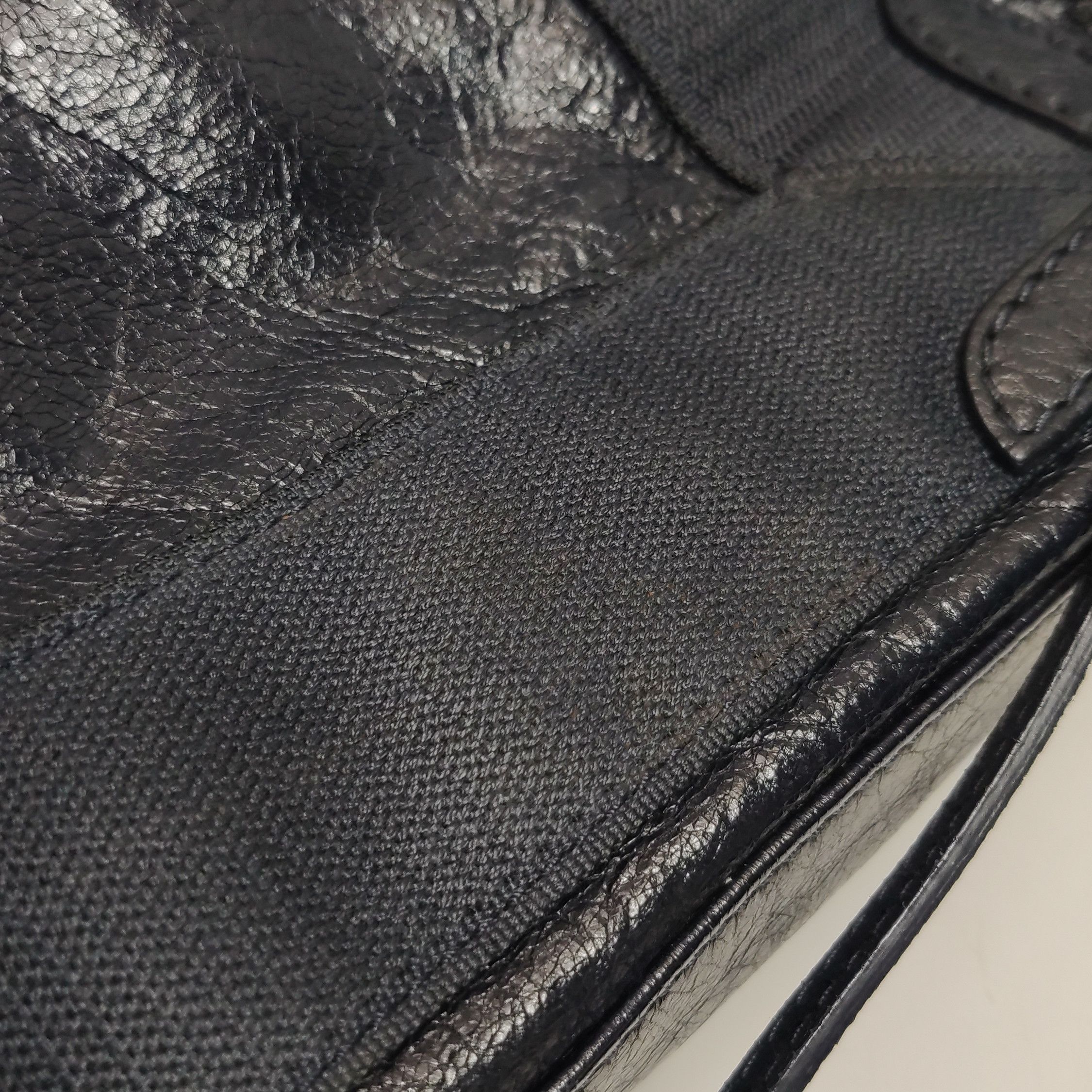 Balenciaga Balenciaga Women os Shoulder Bags Size ONE SIZE - 15 Thumbnail
