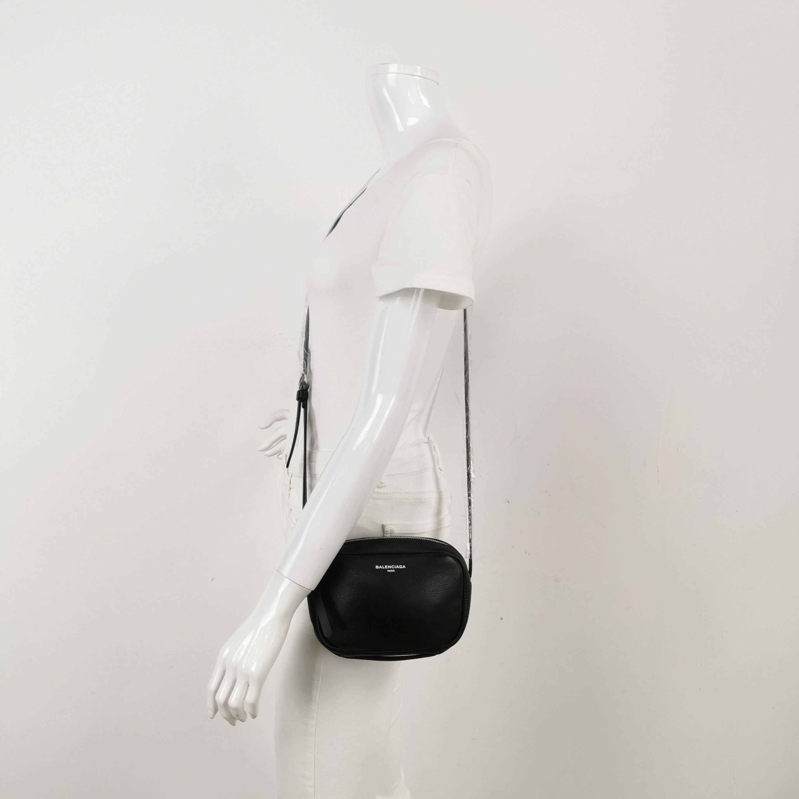 Balenciaga Balenciaga Women os Shoulder Bags Size ONE SIZE - 2 Thumbnail