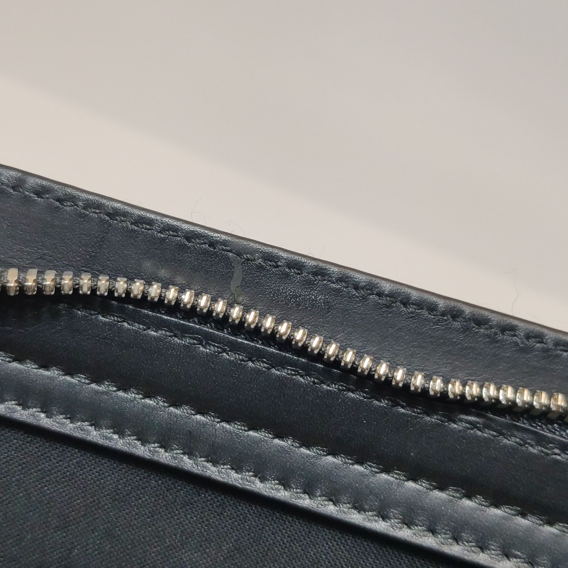 Balenciaga Balenciaga Women os Crossbody Bags Size ONE SIZE - 11 Thumbnail