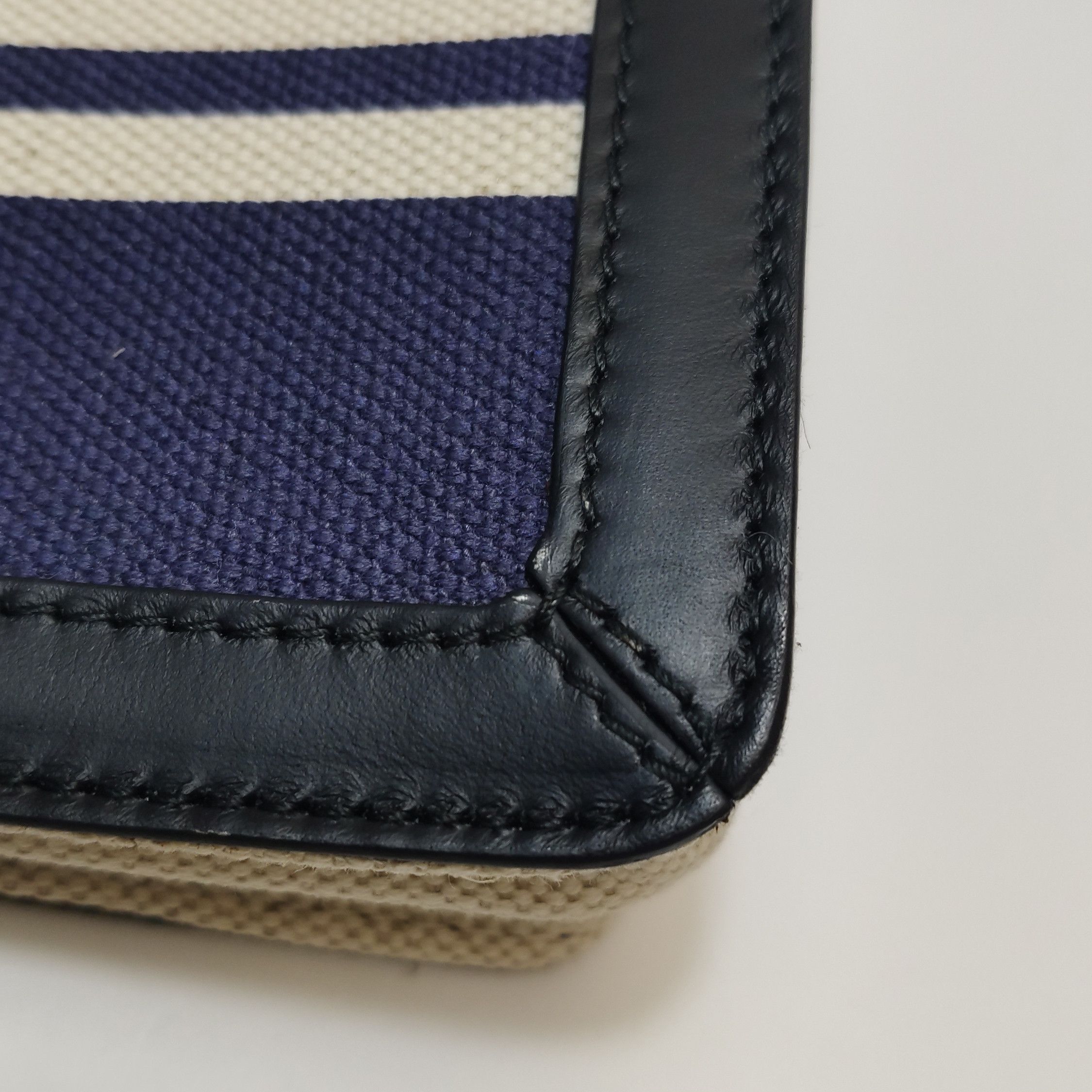 Balenciaga Balenciaga Women os Crossbody Bags Size ONE SIZE - 13 Thumbnail