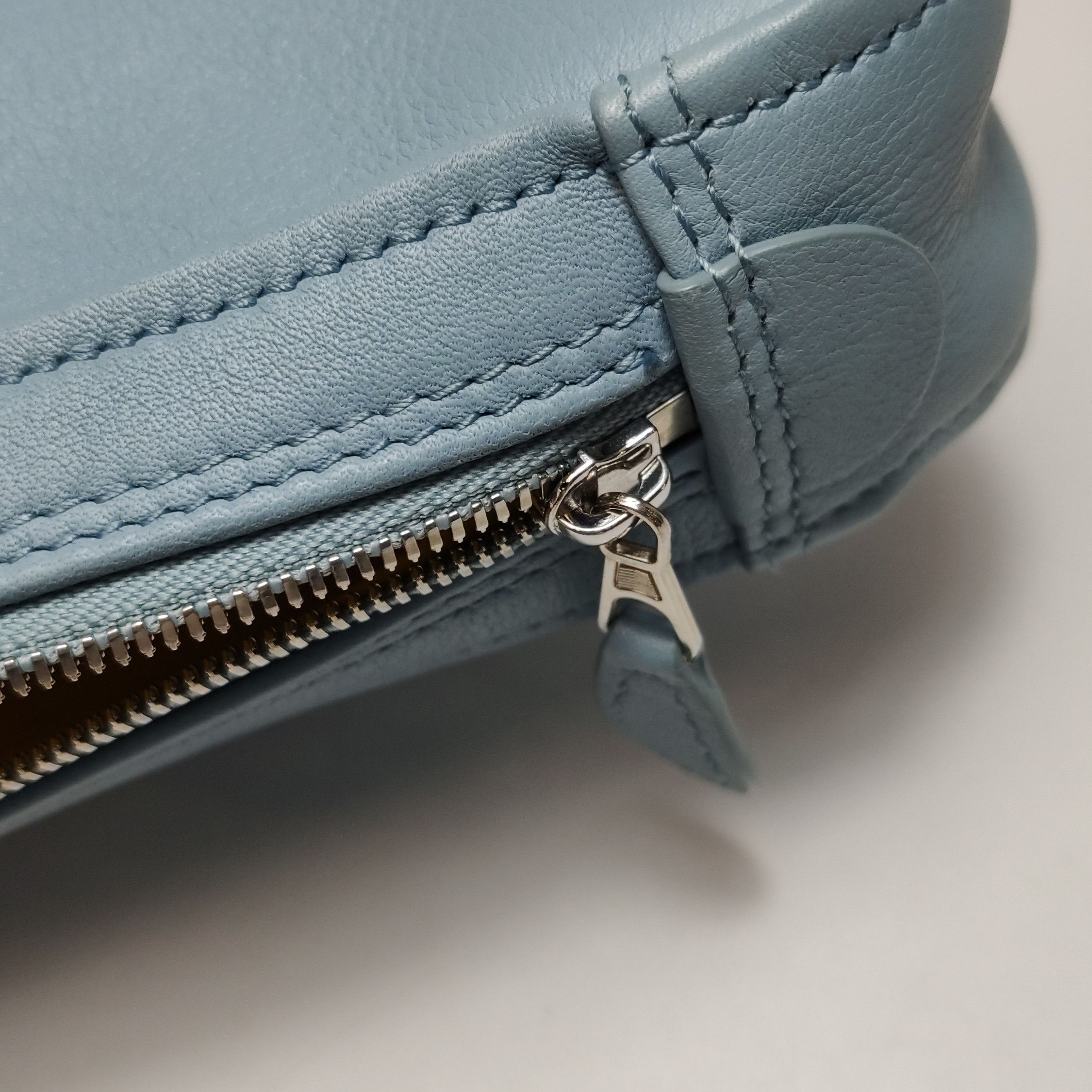 Balenciaga Balenciaga Women os Clutches Size ONE SIZE - 9 Thumbnail