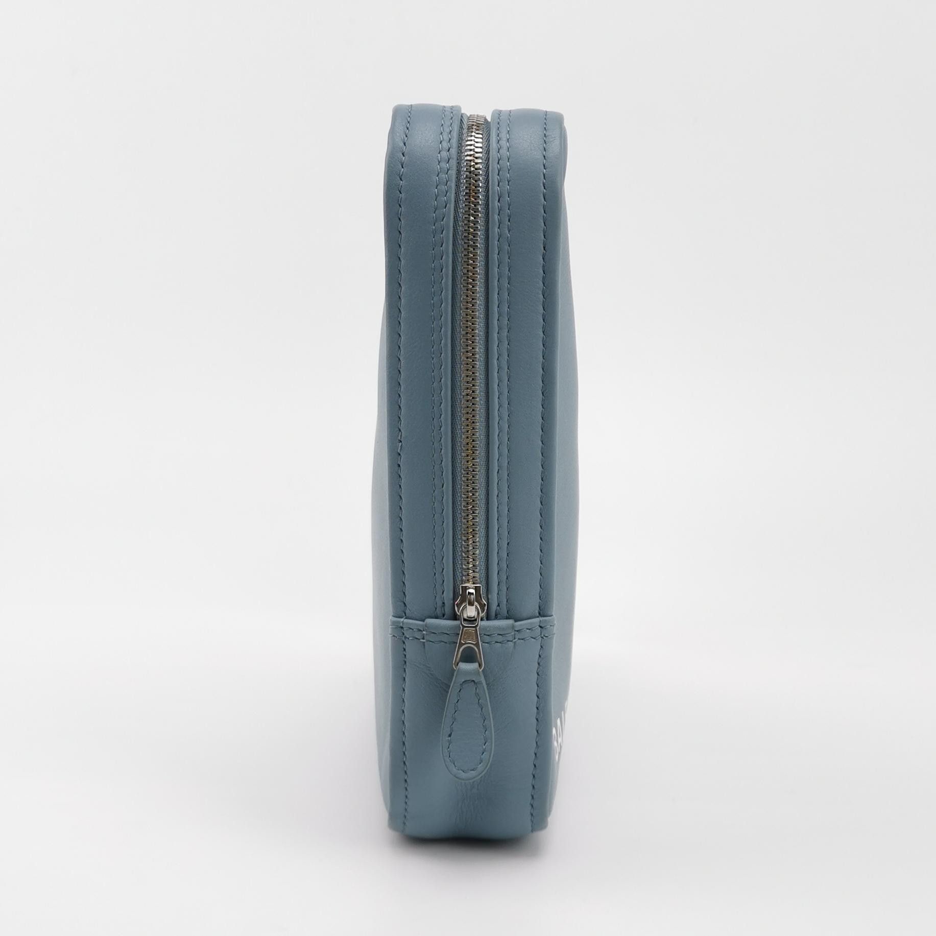 Balenciaga Balenciaga Women os Clutches Size ONE SIZE - 3 Thumbnail